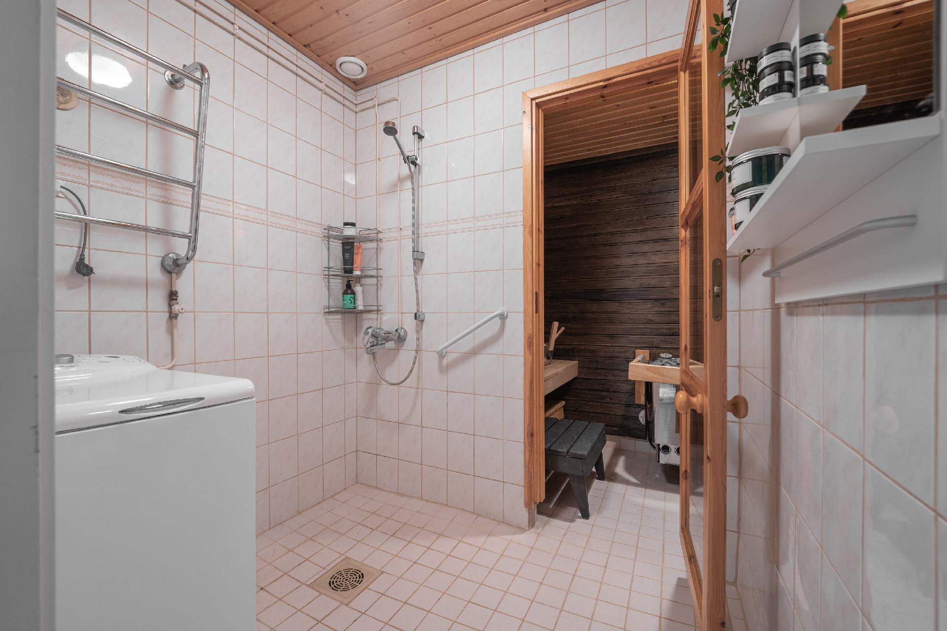 Laaksopolku 1-3, Vuorela, Siilinjärvi