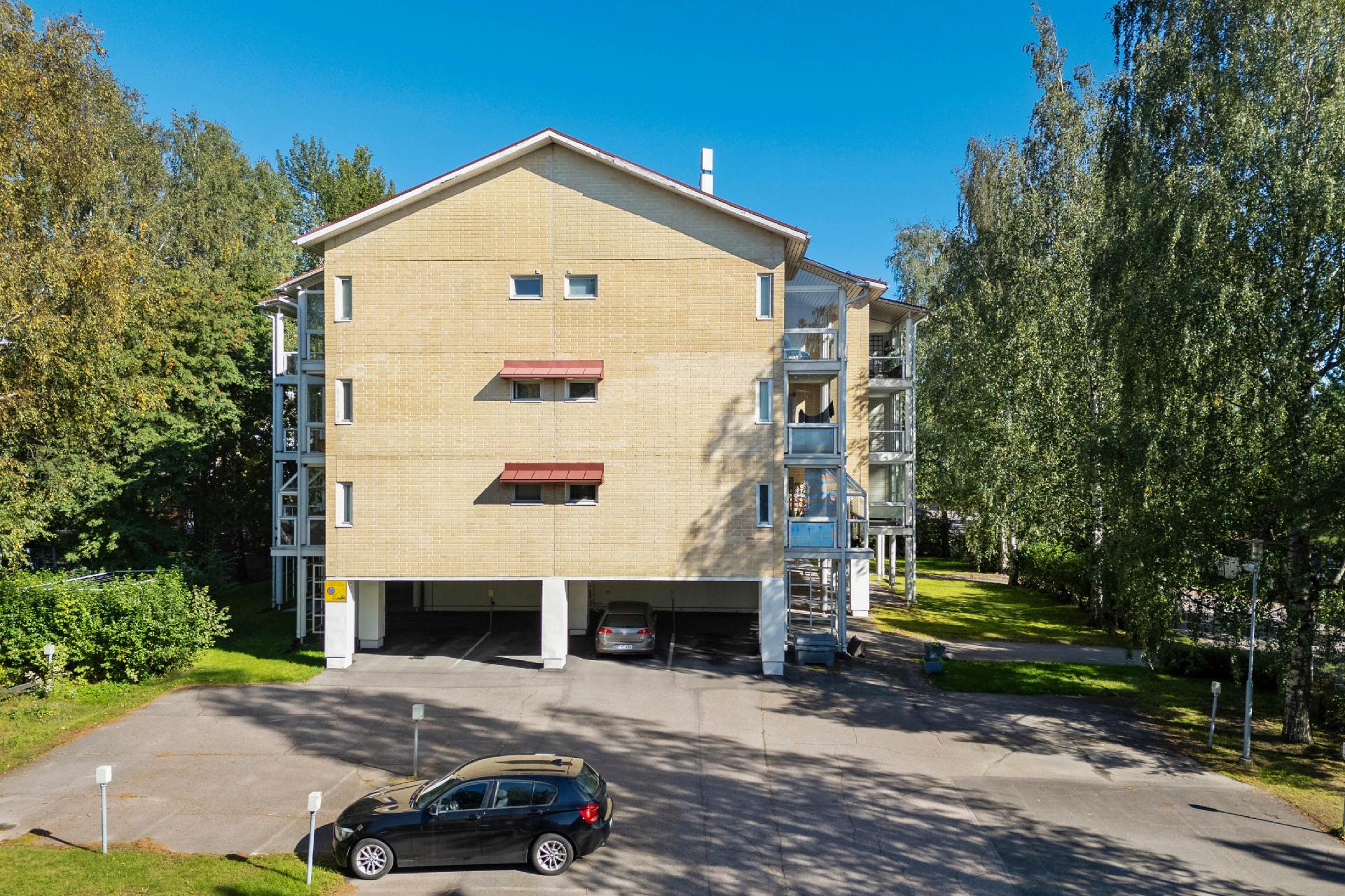 Vihvilätie 5, Tikkurila, Vantaa