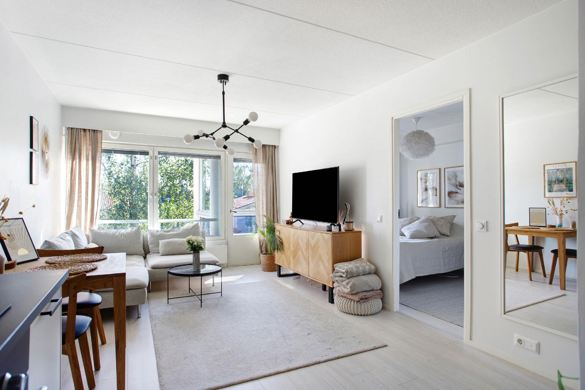 Vihvilätie 5, Tikkurila, Vantaa