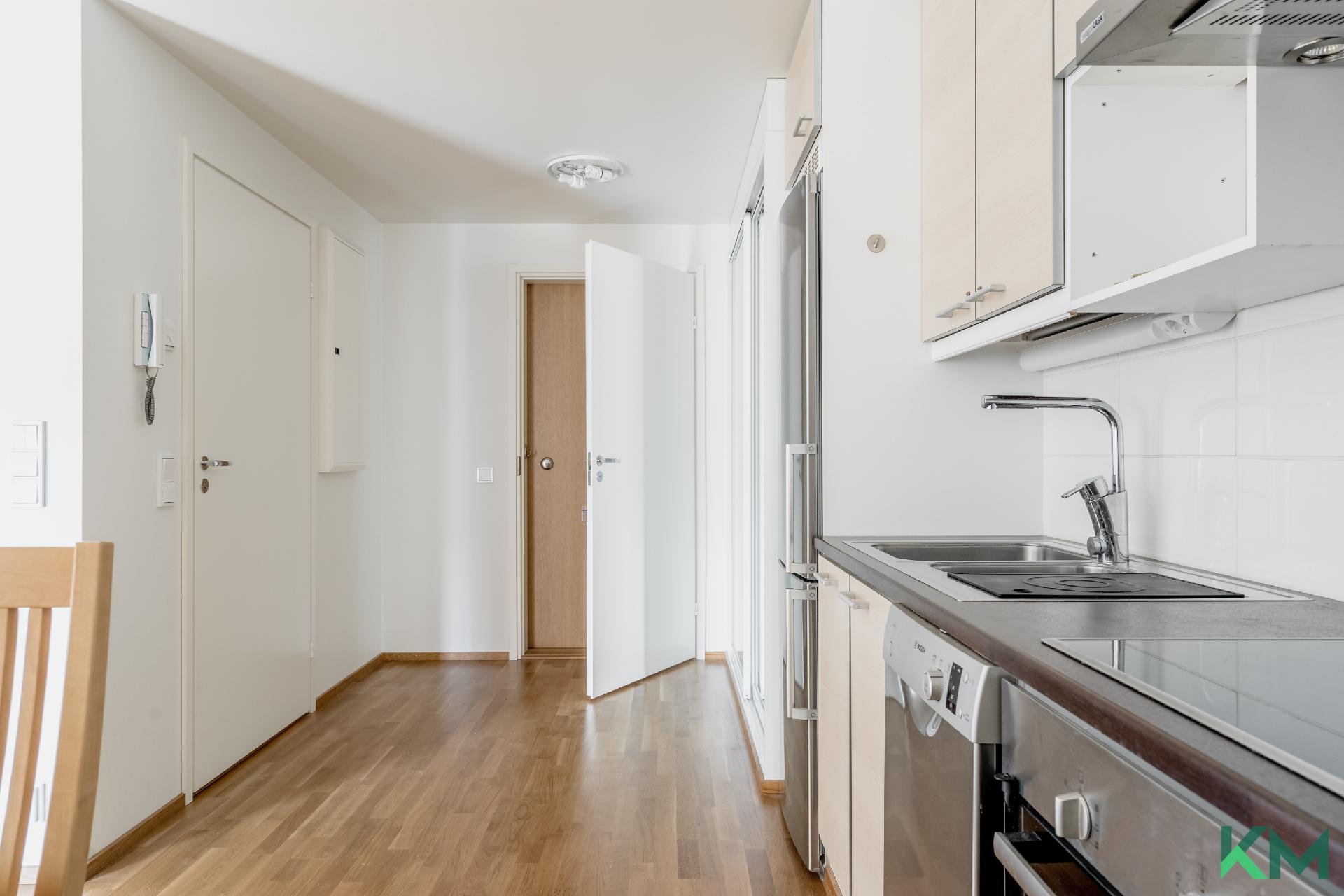 Leikosaarentie 34, Aurinkolahti, Helsinki