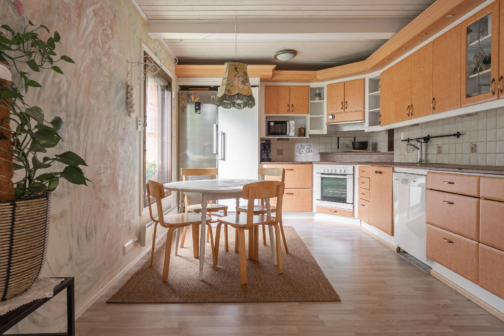 Linnanpellonkatu 8, Linnanpelto, Kuopio