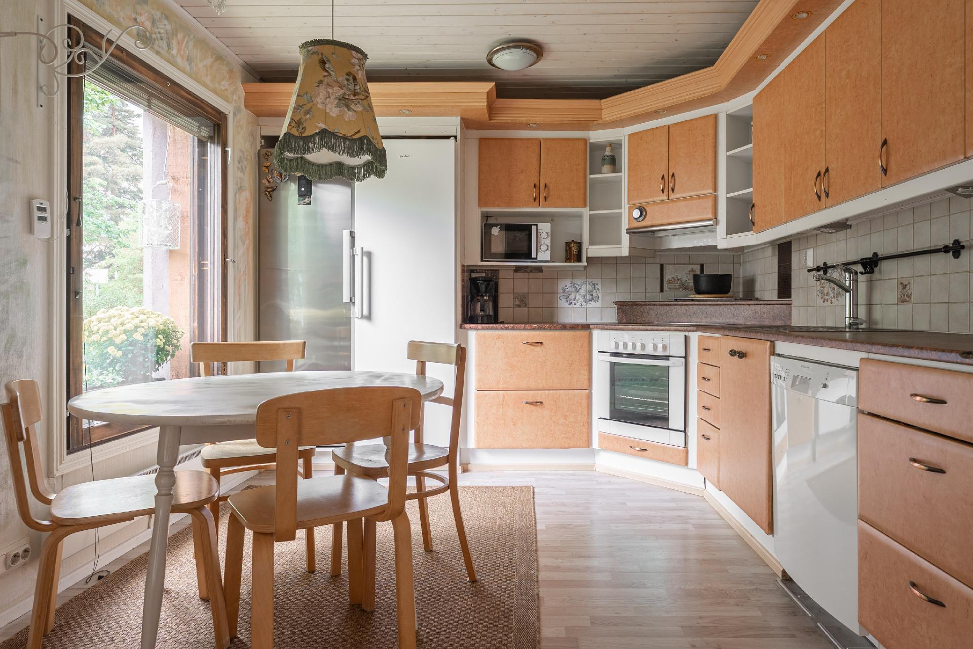 Linnanpellonkatu 8, Linnanpelto, Kuopio