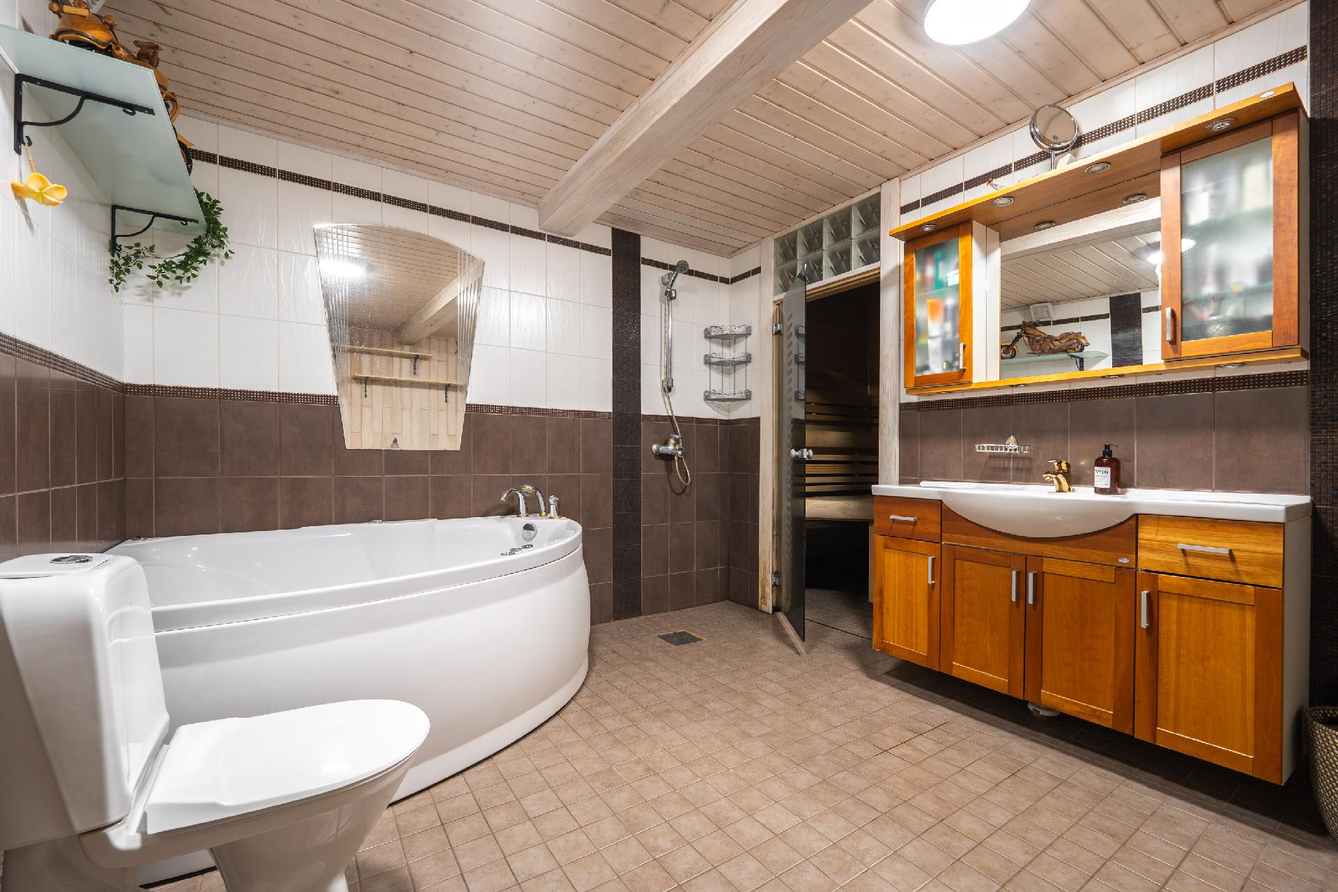 Linnanpellonkatu 8, Linnanpelto, Kuopio