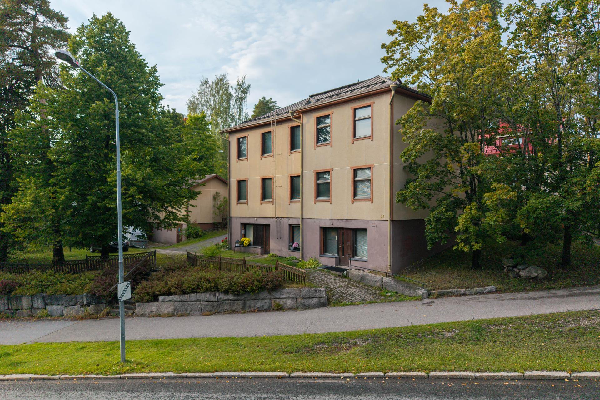 Linnanpellonkatu 8, Linnanpelto, Kuopio