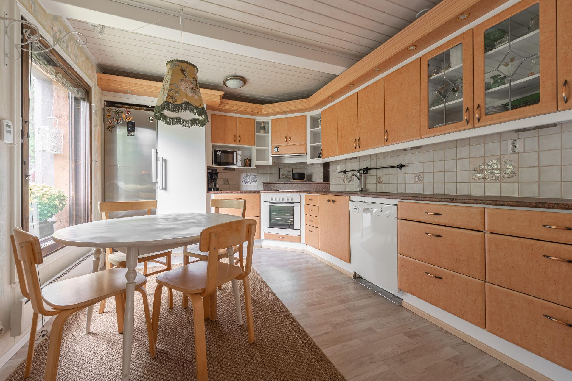 Linnanpellonkatu 8, Linnanpelto, Kuopio