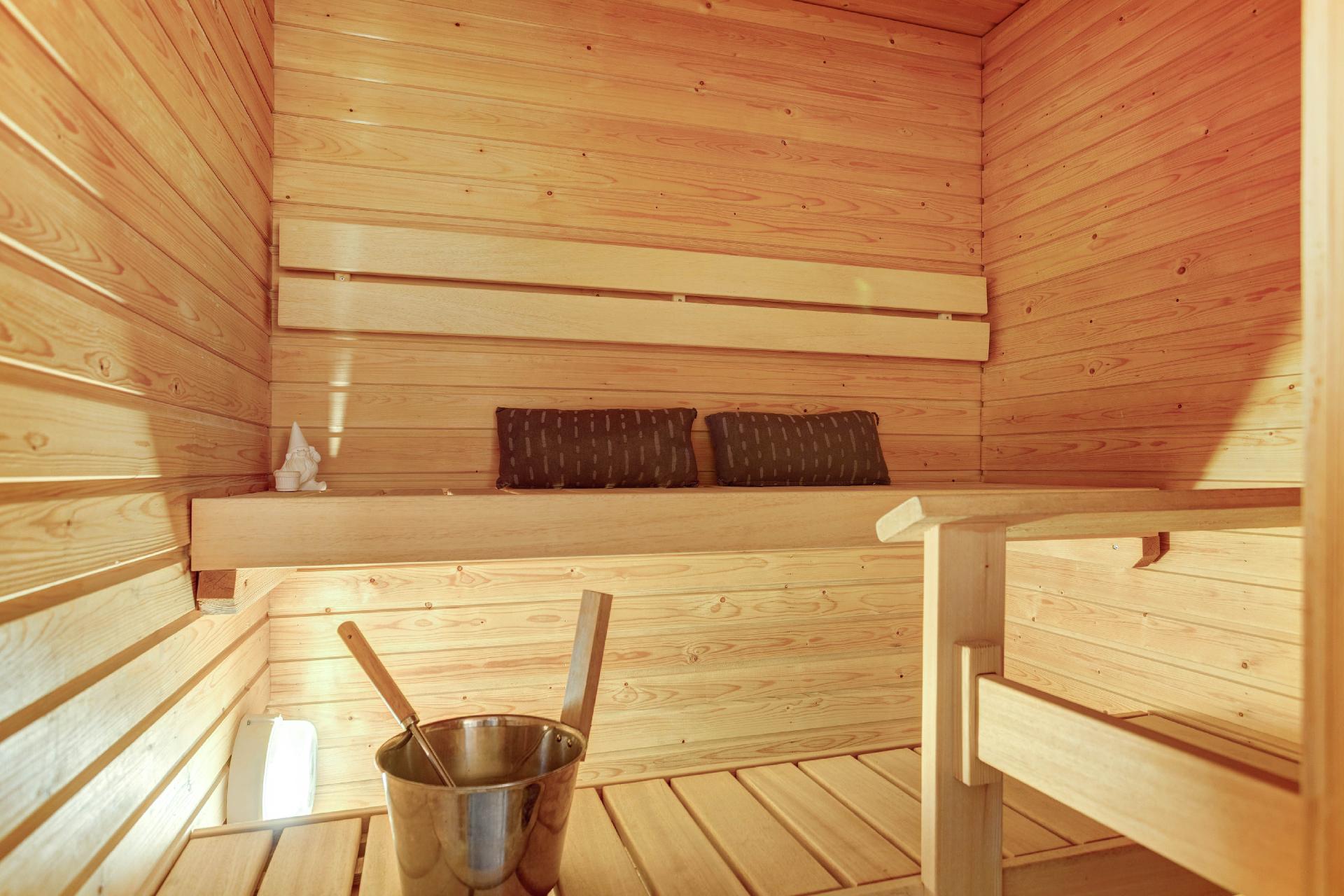 Katariina Saksilaisen katu 12, Vanhankaupunginkoski, Helsinki