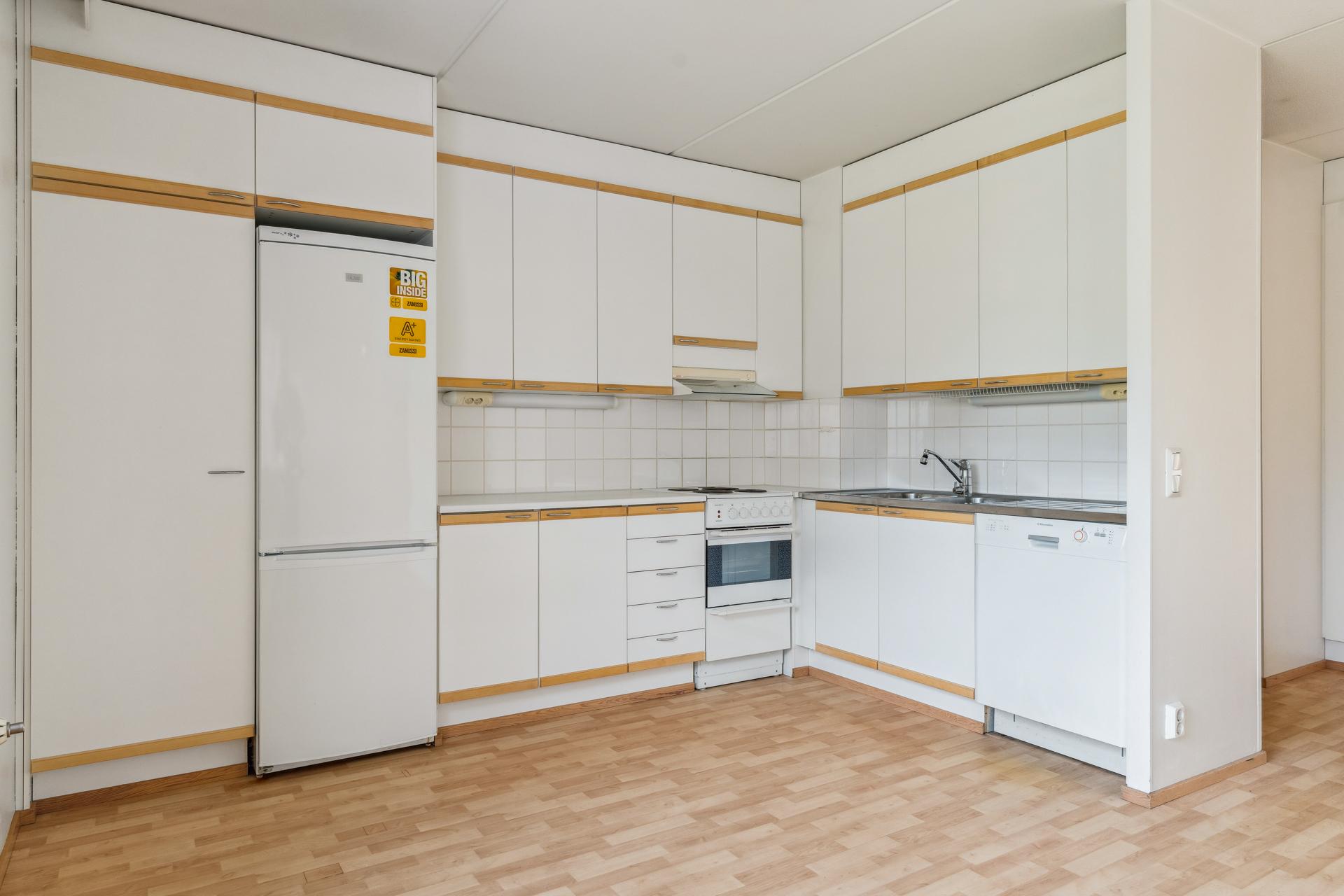 Kyyhkysmäki 20, Lintuvaara, Espoo