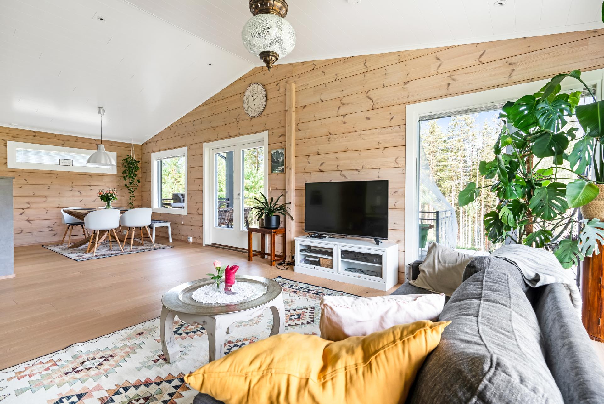 Vääpelinkuja 7, Ylämylly, Liperi