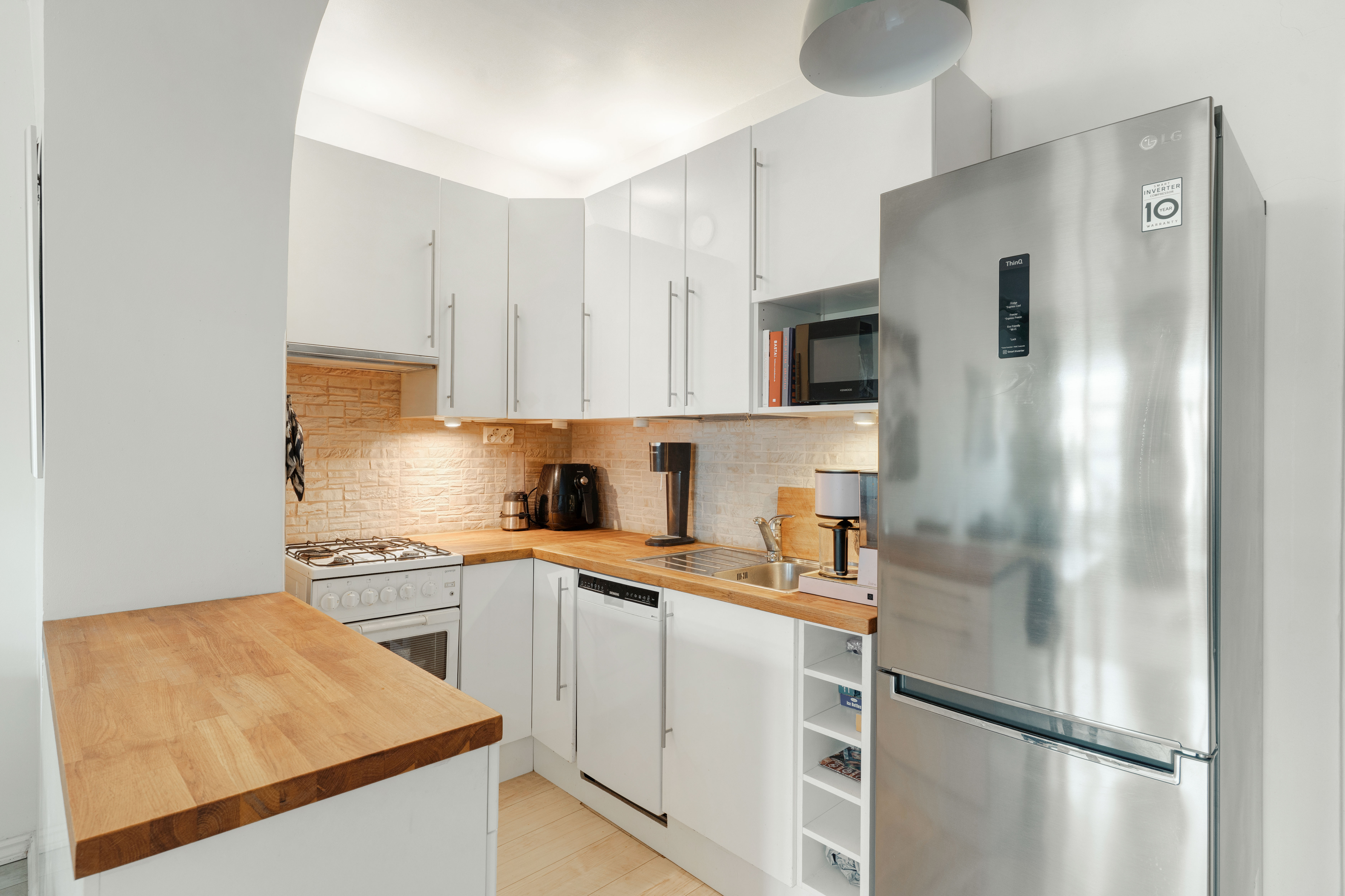 Meritullinkatu 6, Kruununhaka, Helsinki