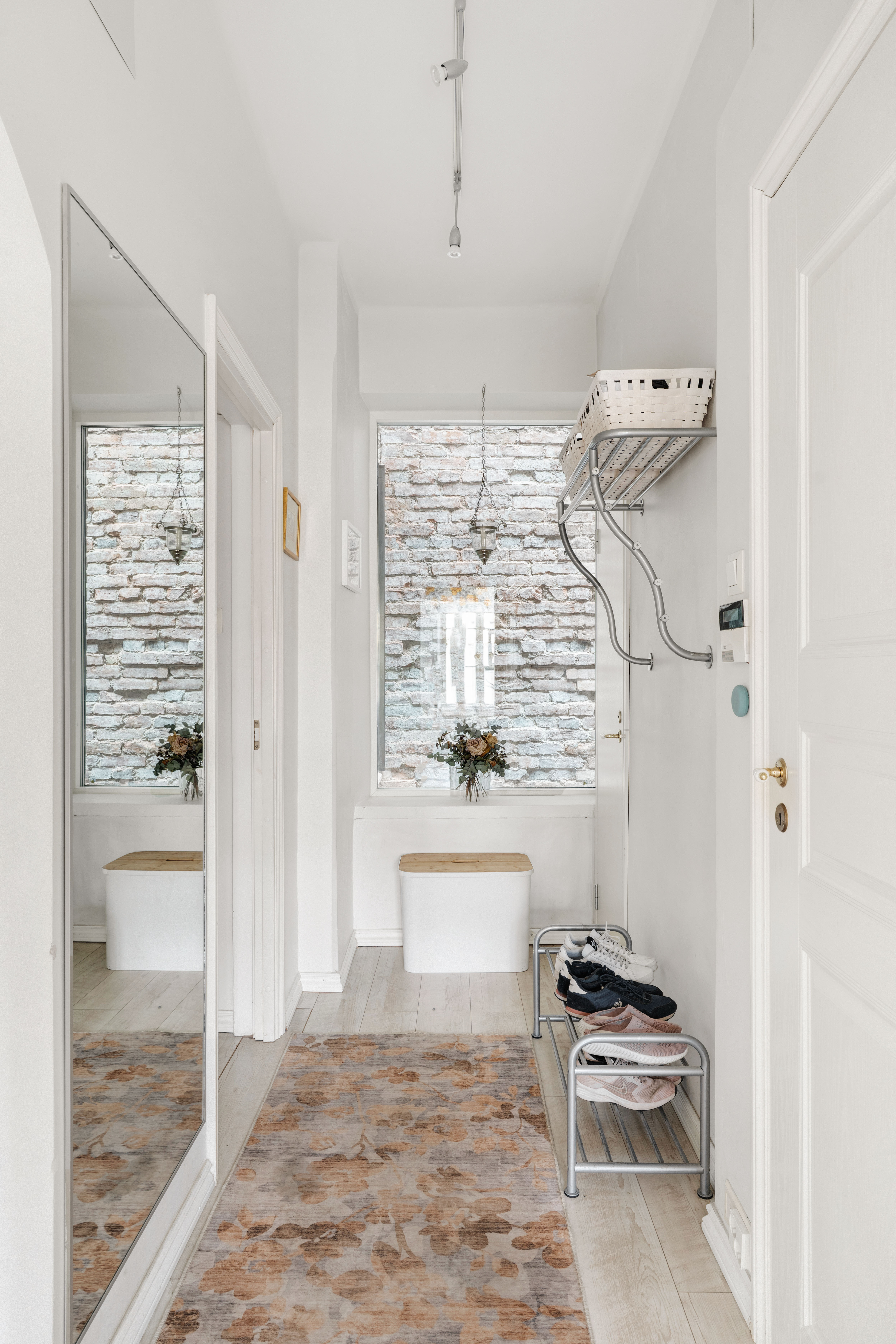 Meritullinkatu 6, Kruununhaka, Helsinki