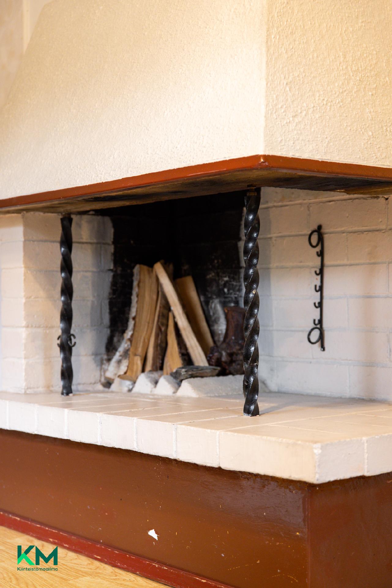 Kaukovainionkatu 26, Karjasilta, Oulu