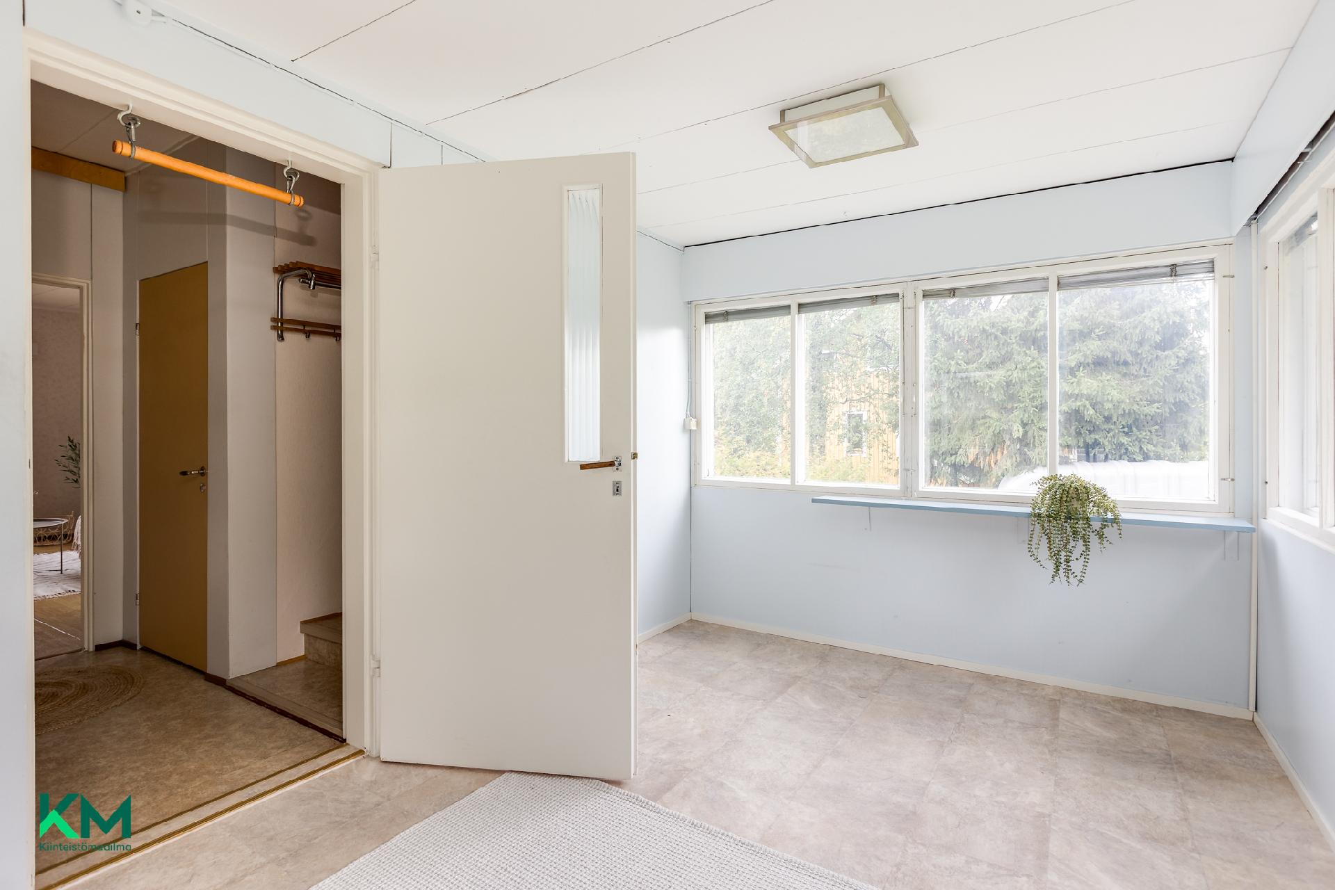 Kaukovainionkatu 26, Karjasilta, Oulu