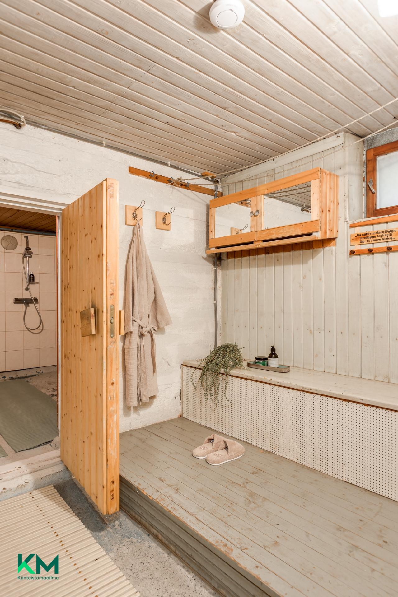 Kaukovainionkatu 26, Karjasilta, Oulu