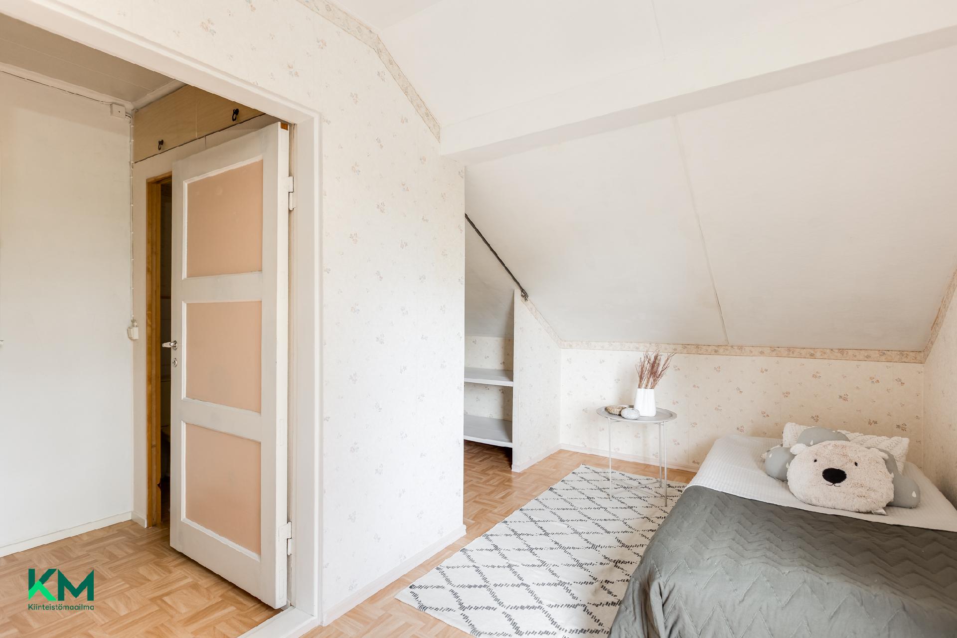 Kaukovainionkatu 26, Karjasilta, Oulu