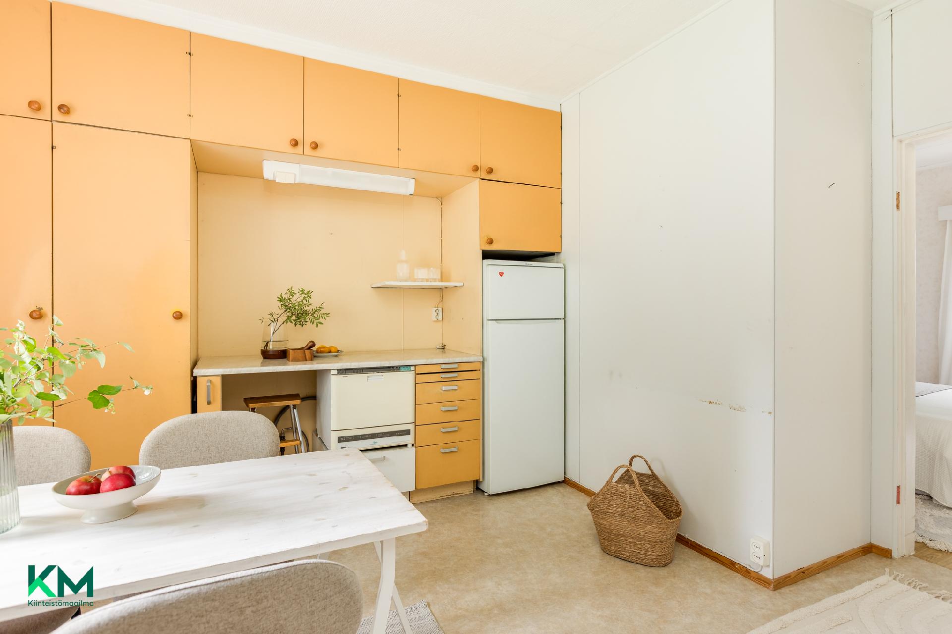 Kaukovainionkatu 26, Karjasilta, Oulu