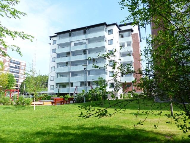 Radansivunkatu 10, Asemantausta, Lahti