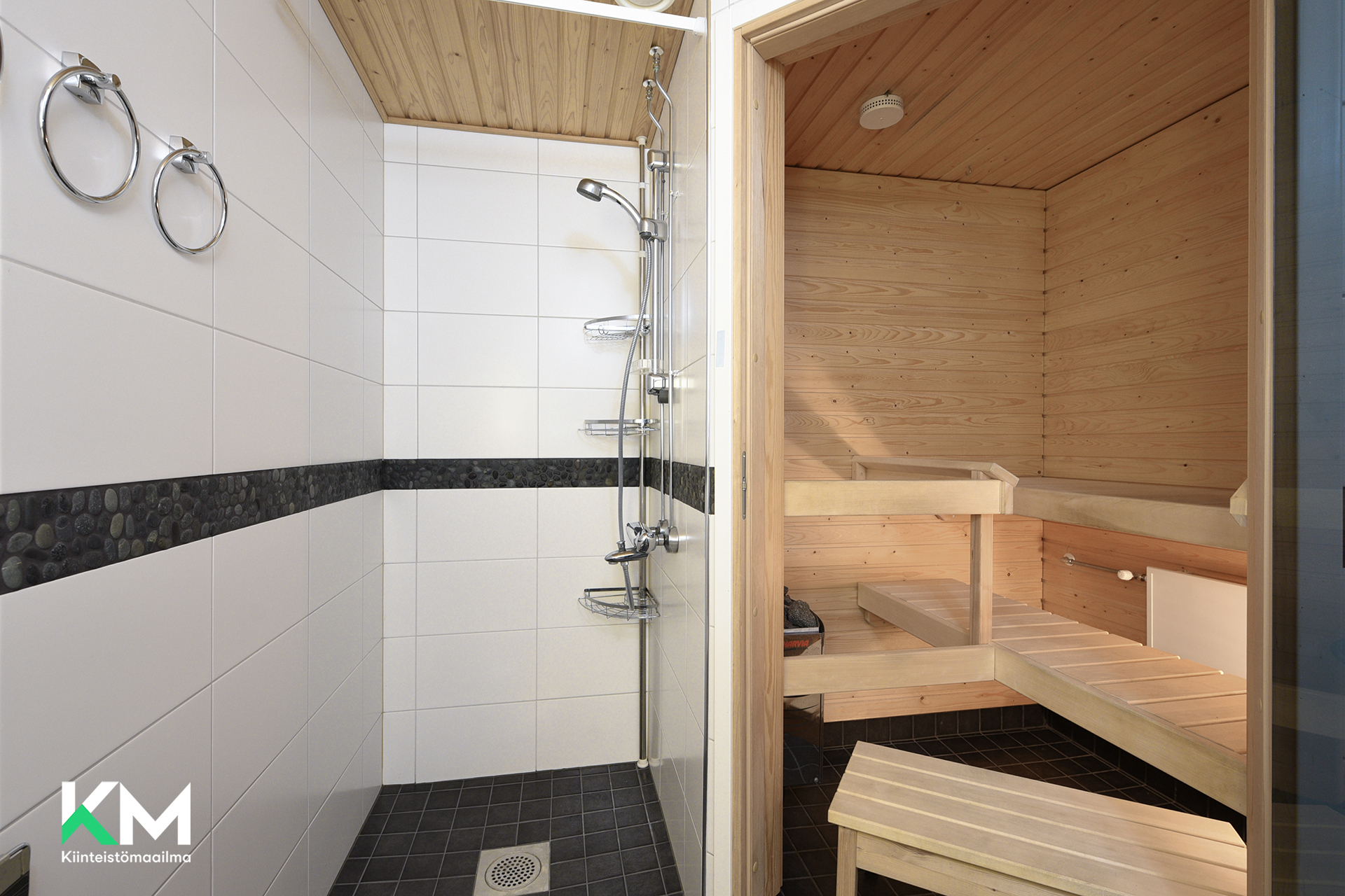 Radansivunkatu 10, Asemantausta, Lahti