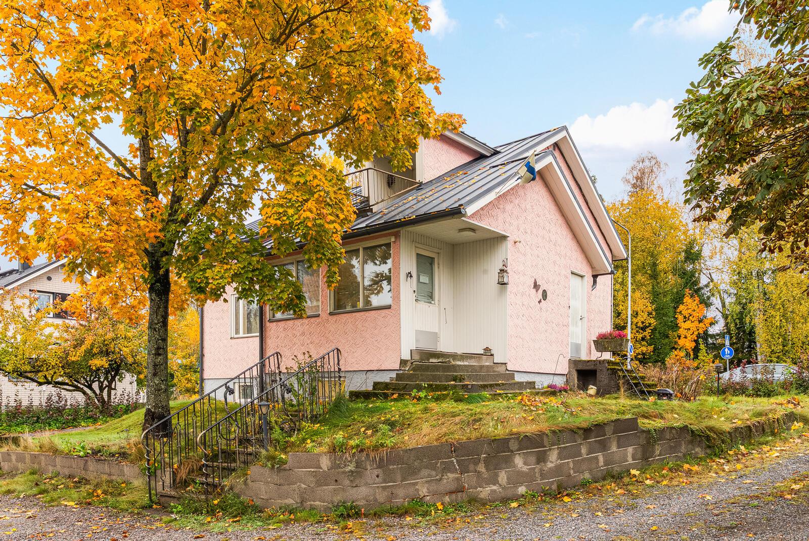 Kuumolankatu 12, Nummenkärki, Hyvinkää