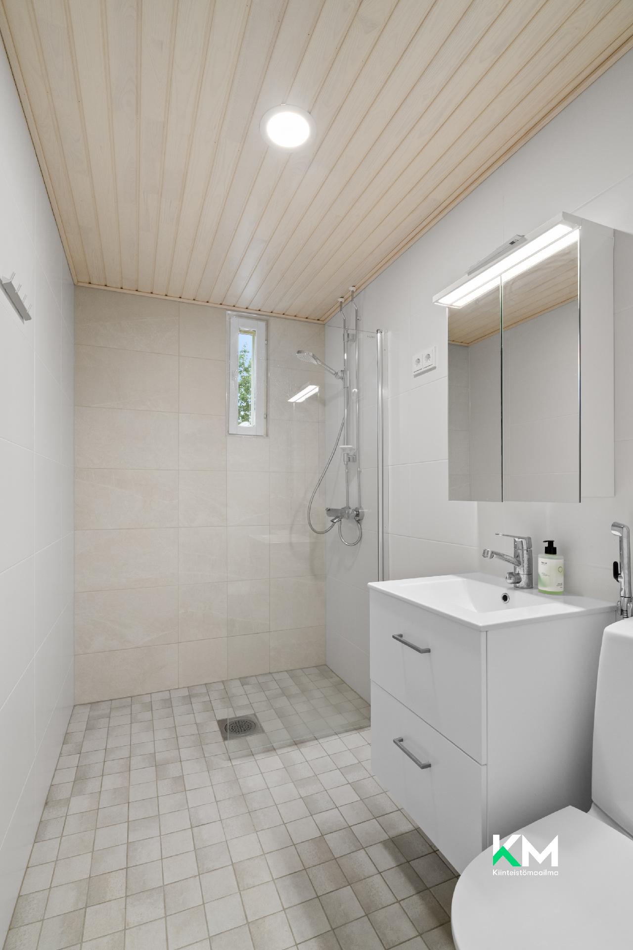 Kustaa Aadolfinkatu 6, Keskusta, Kokkola