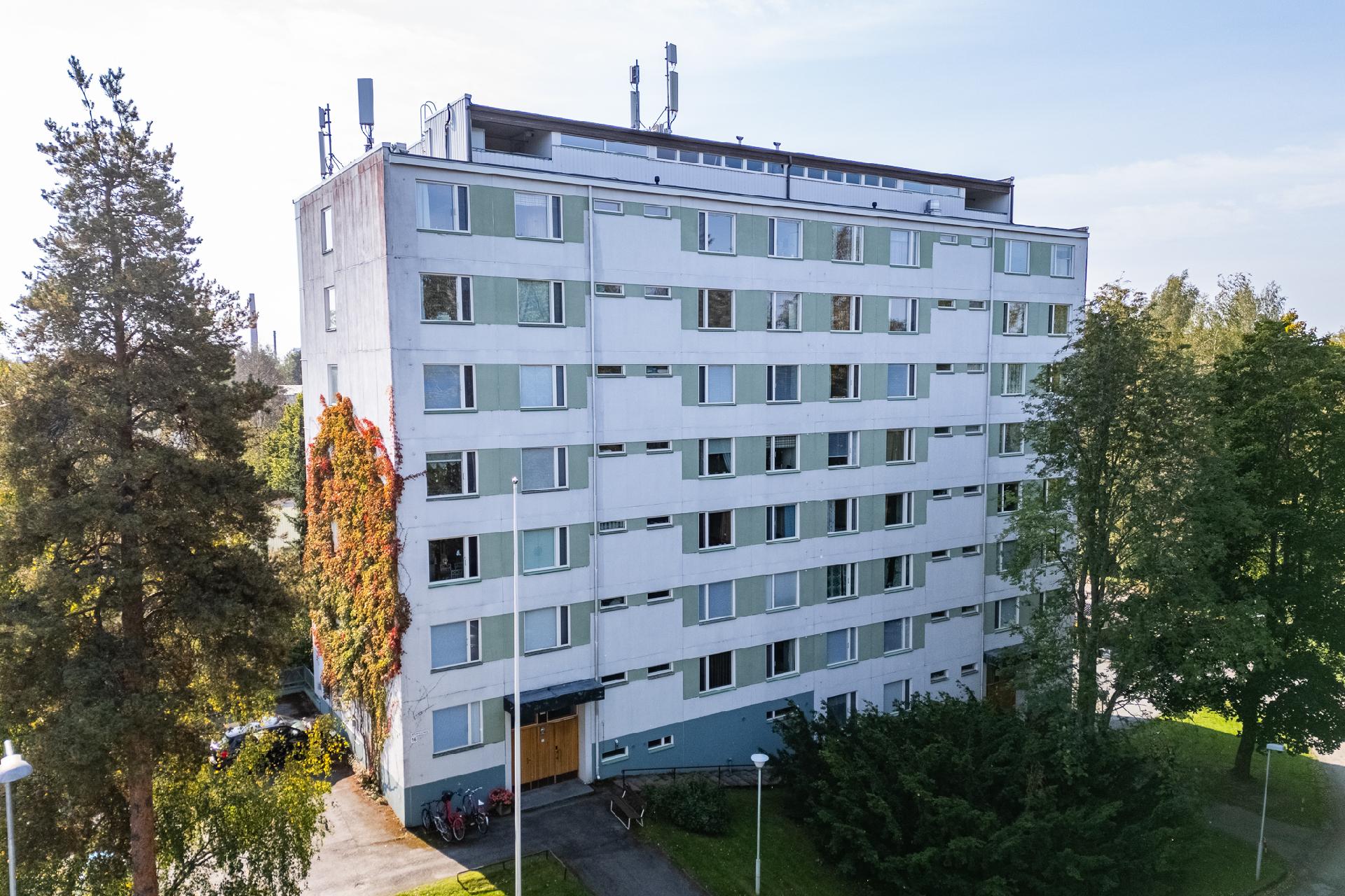 Apilapellontie 16, Tallinmäki, Valkeakoski