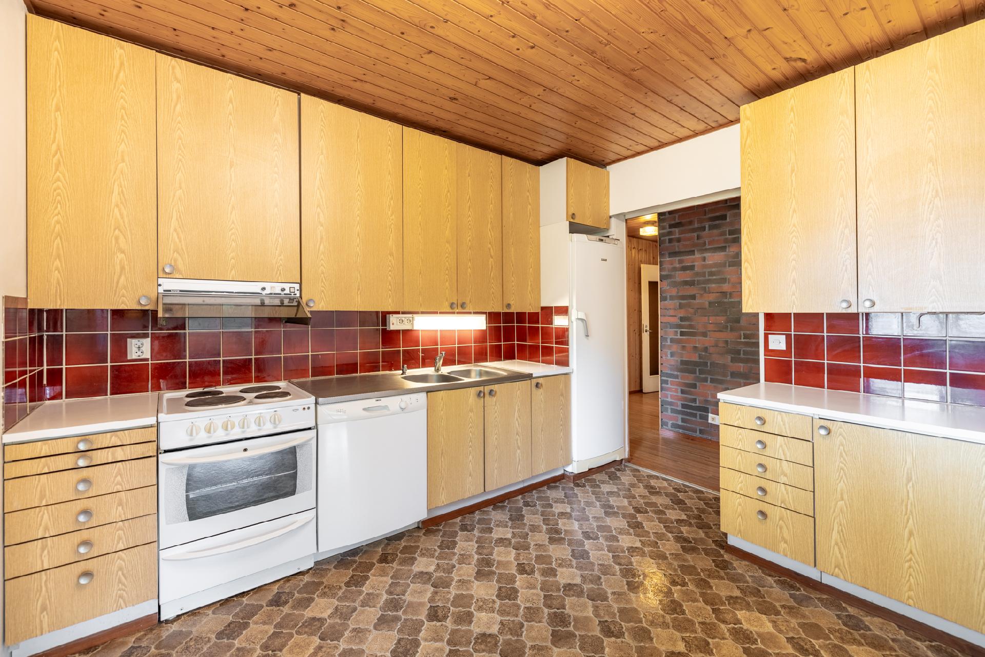 Tuukkalankylätie 24, Tuukkala, Mikkeli