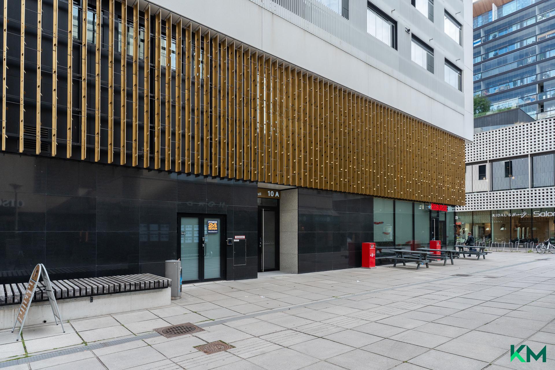 Länsituuli 10, Tapiola, Espoo