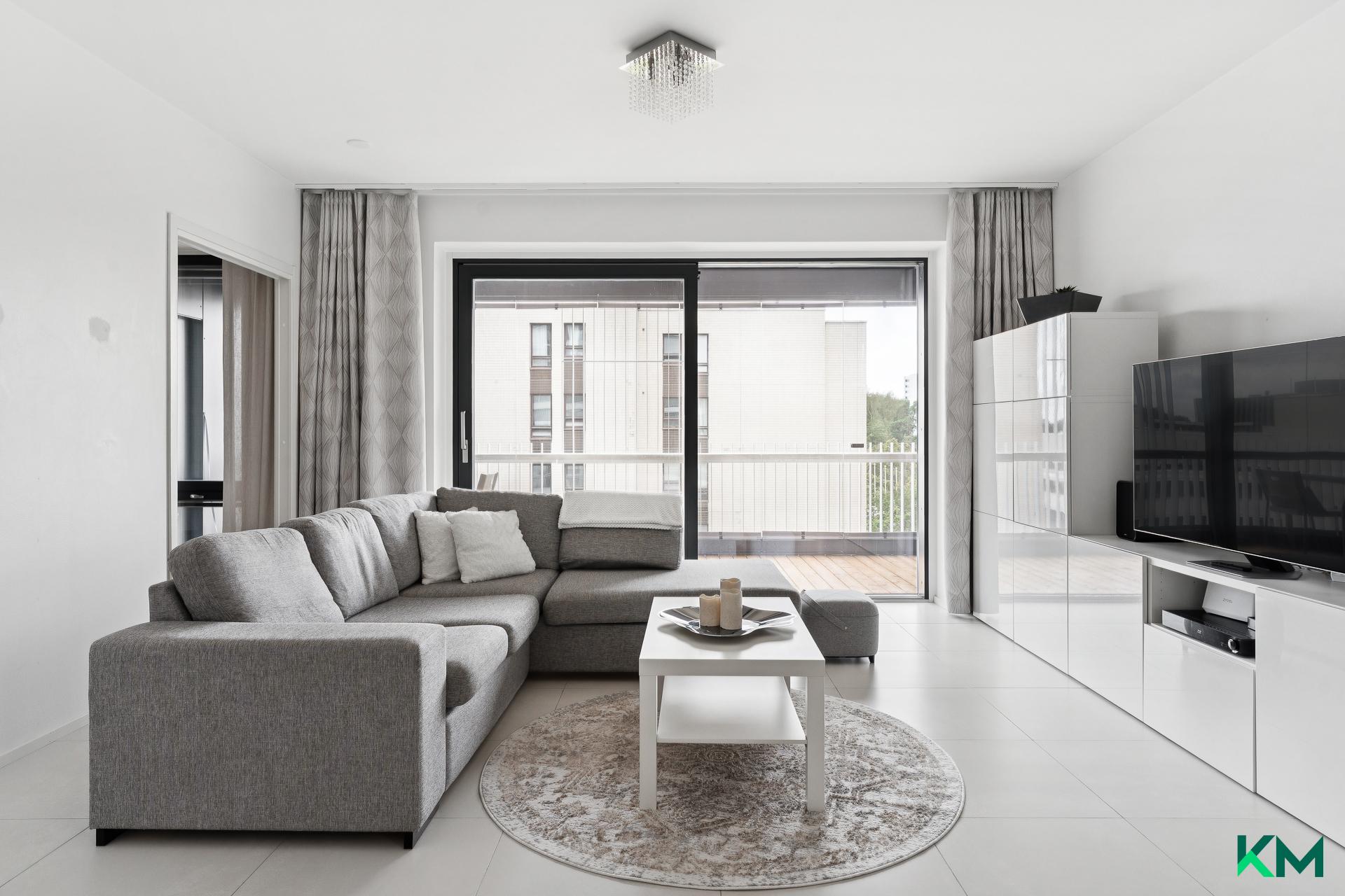 Länsituuli 10, Tapiola, Espoo