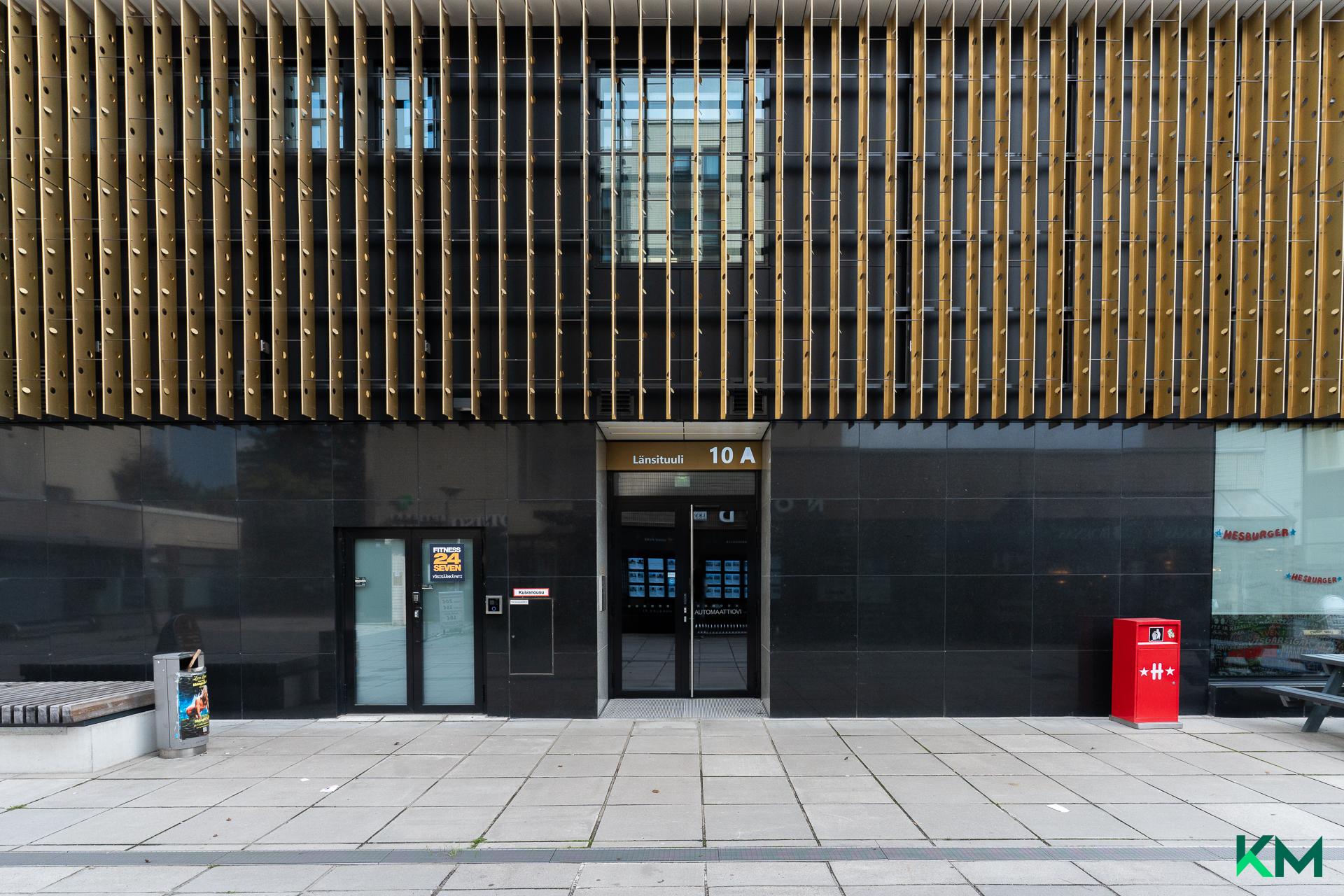 Länsituuli 10, Tapiola, Espoo