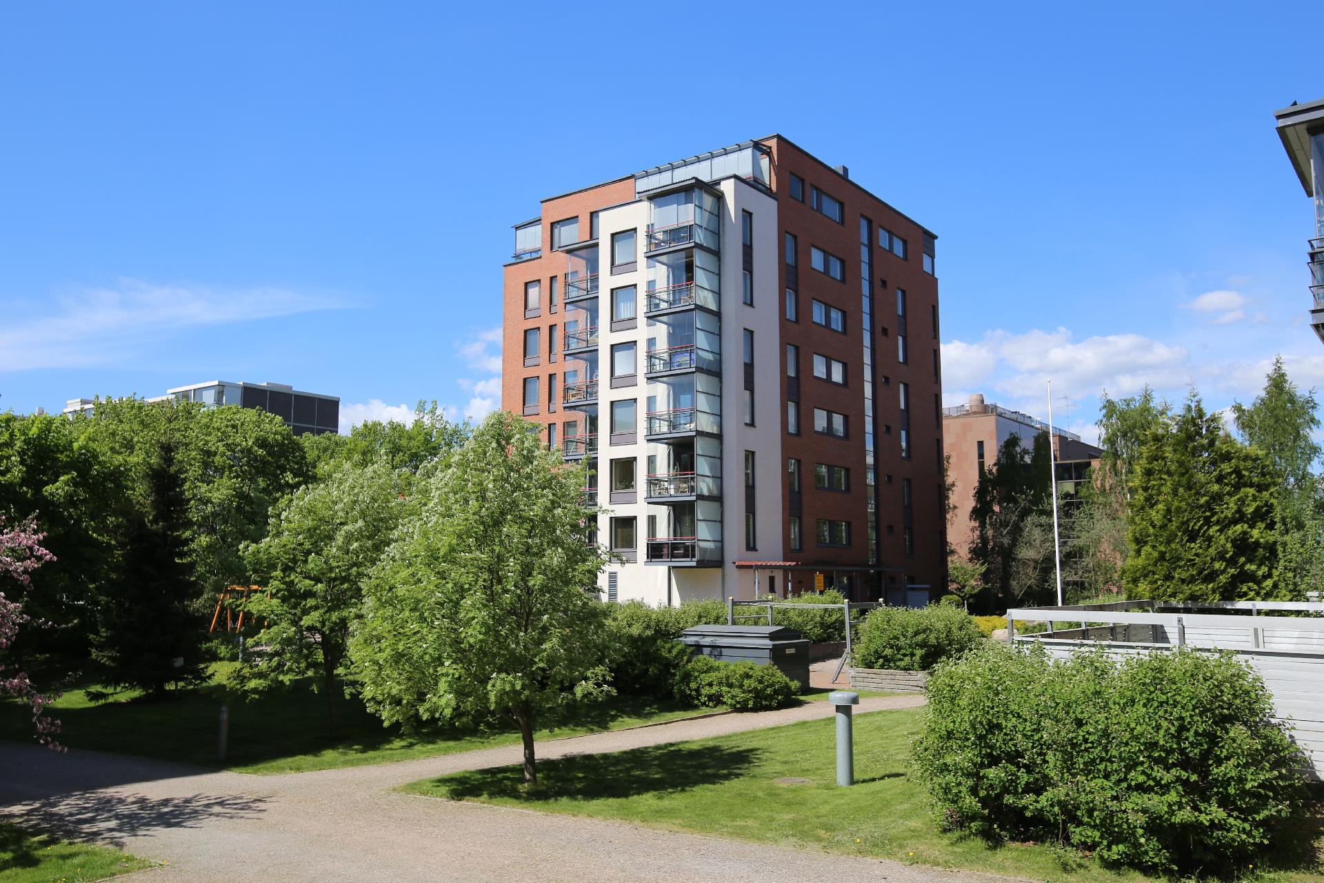 Itälahdenkatu 13, Lauttasaari, Helsinki
