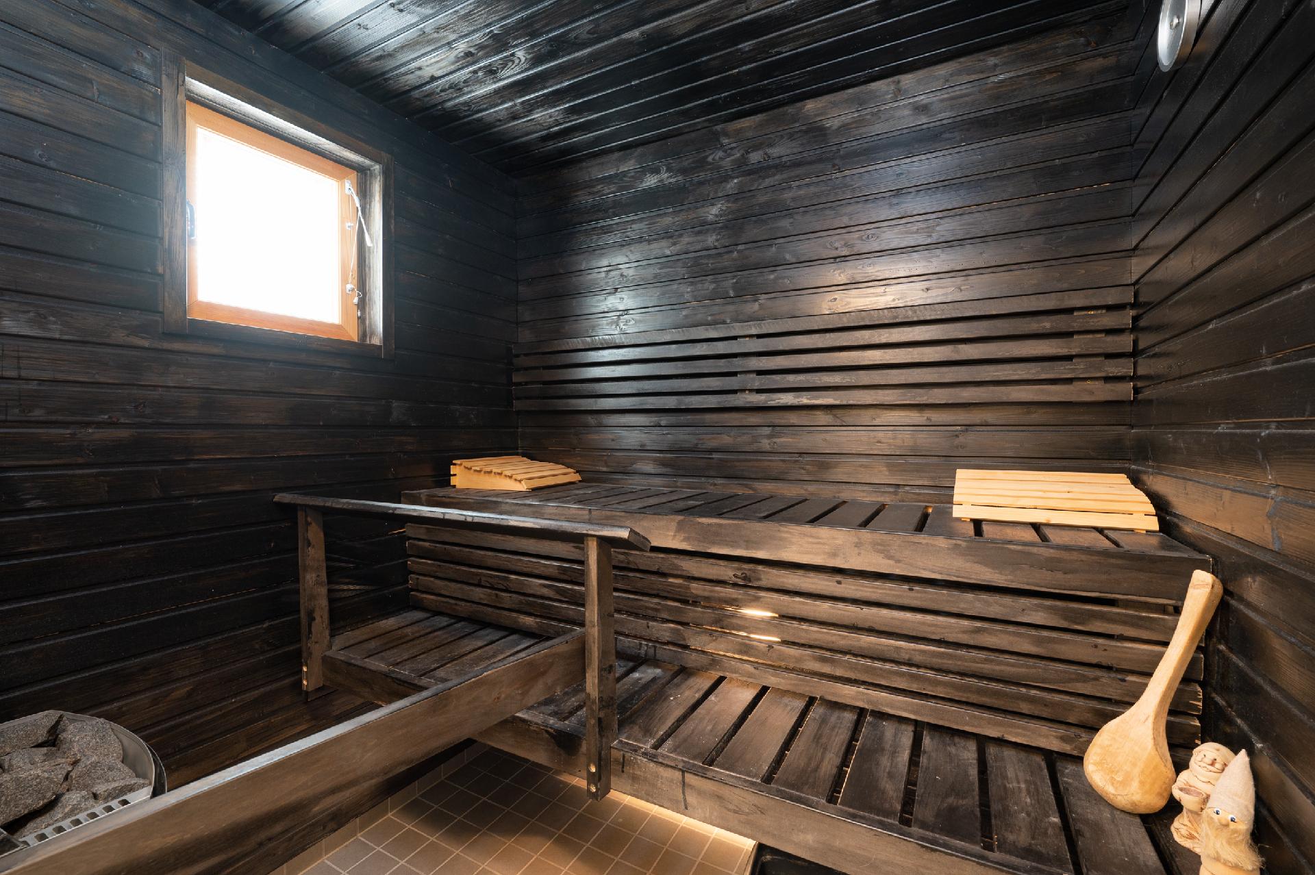 Miekkamiehentie 4, Kannisto, Vantaa