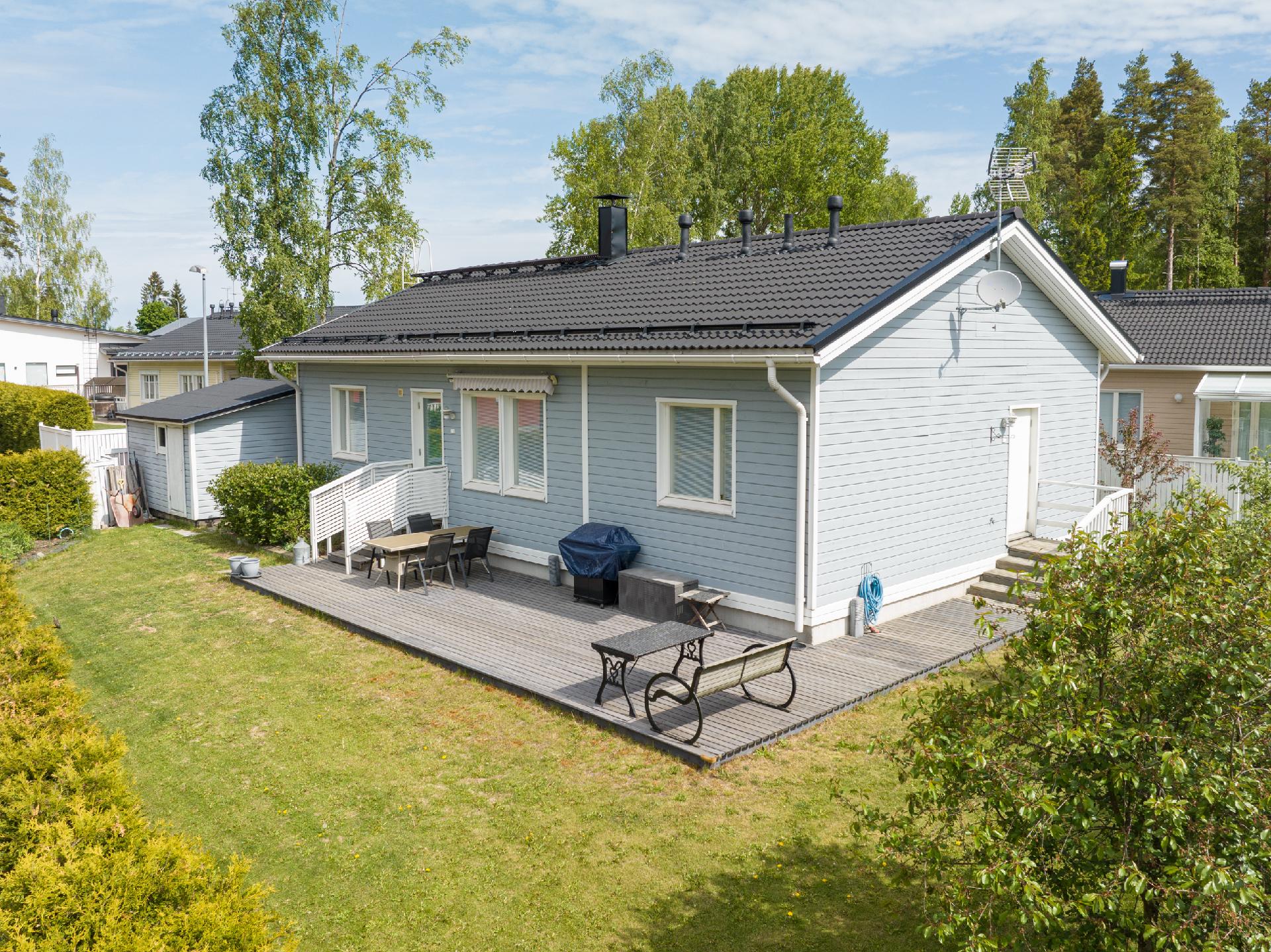 Miekkamiehentie 4, Kannisto, Vantaa