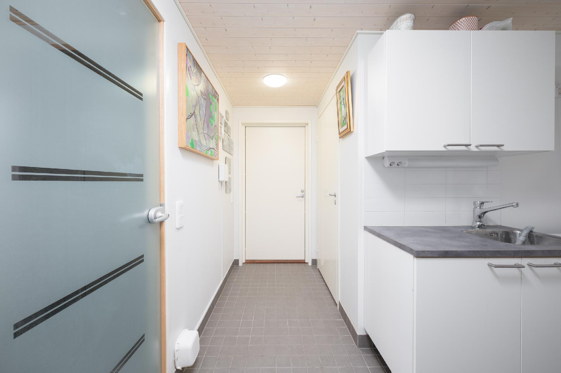 Miekkamiehentie 4, Kannisto, Vantaa