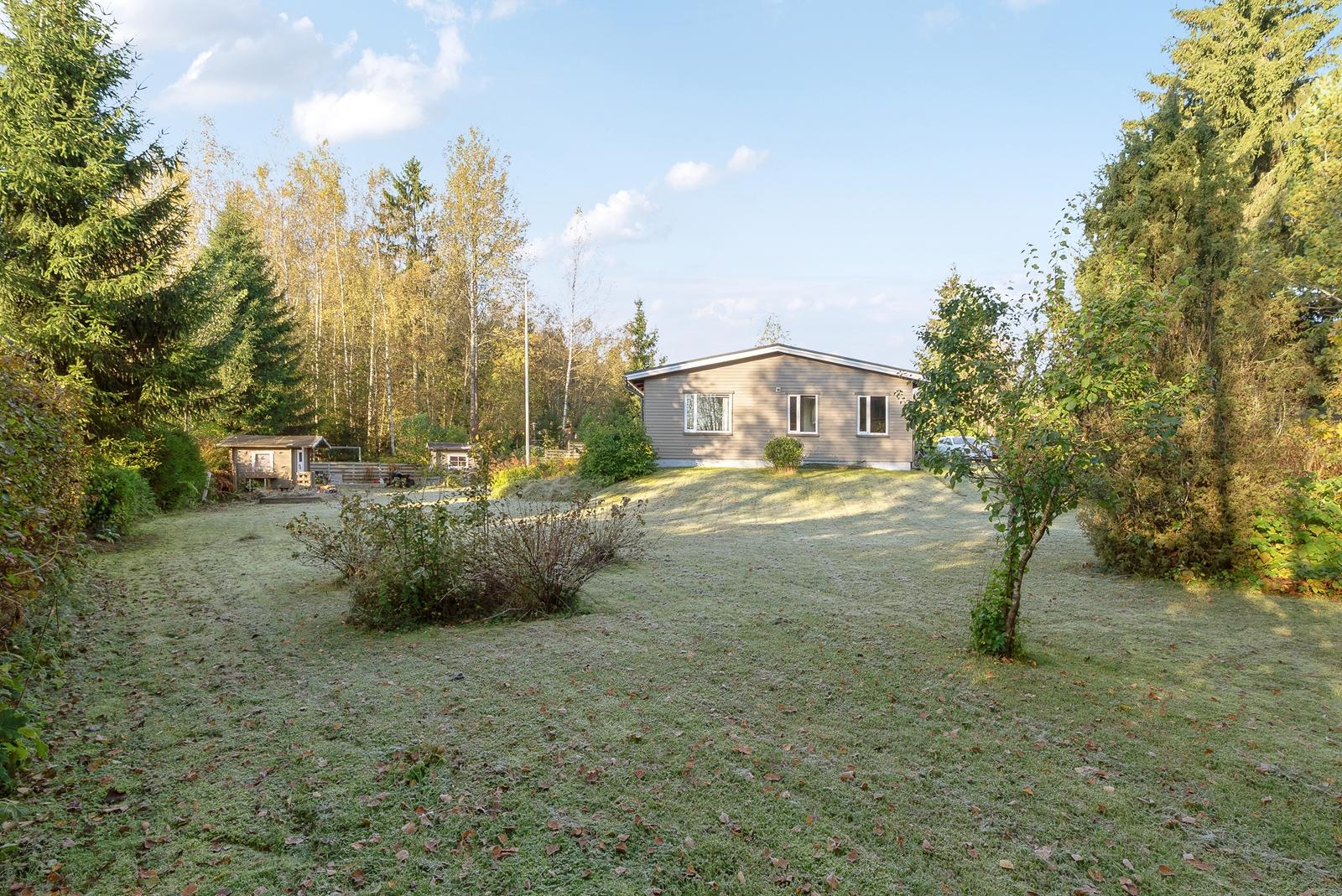 Riihikalliontie 2, Riihikallio, Tuusula