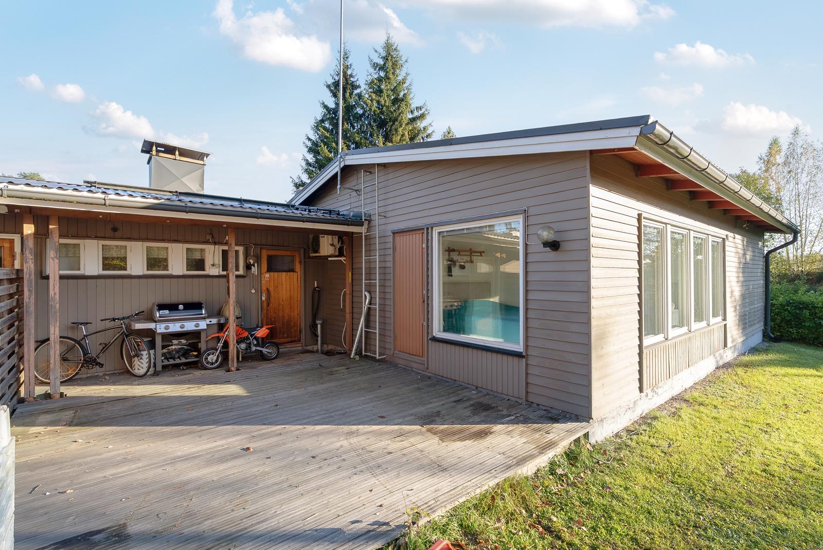 Riihikalliontie 2, Riihikallio, Tuusula