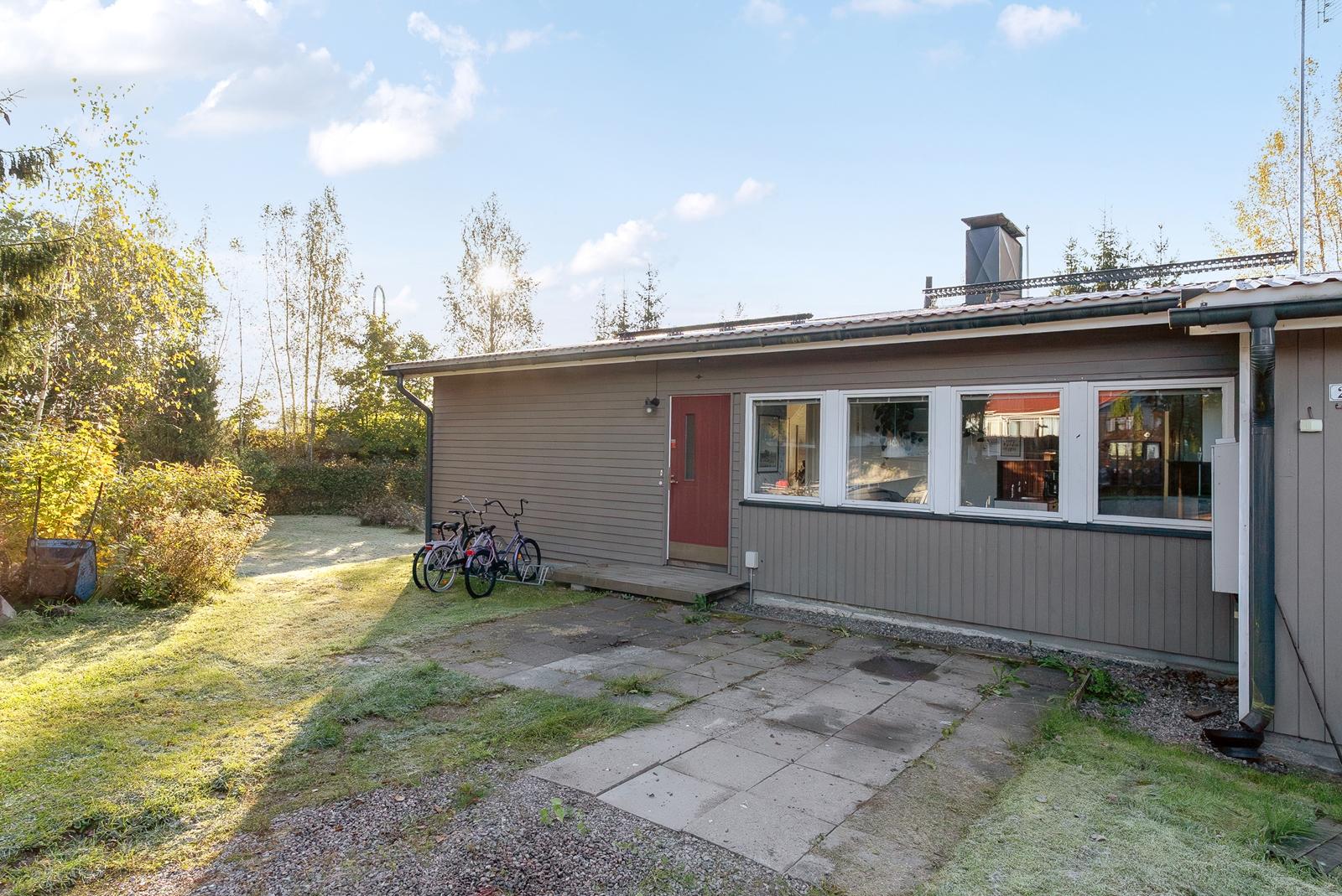 Riihikalliontie 2, Riihikallio, Tuusula