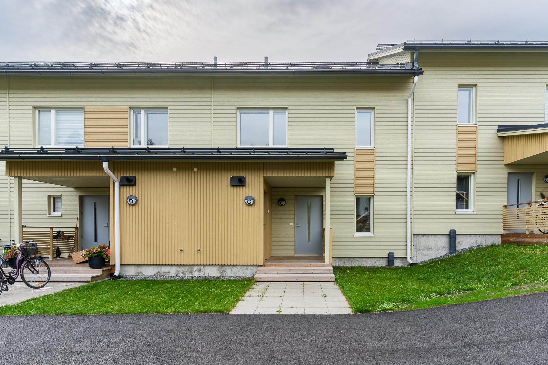 Sisäänkäynti, asuntokohtainen varasto