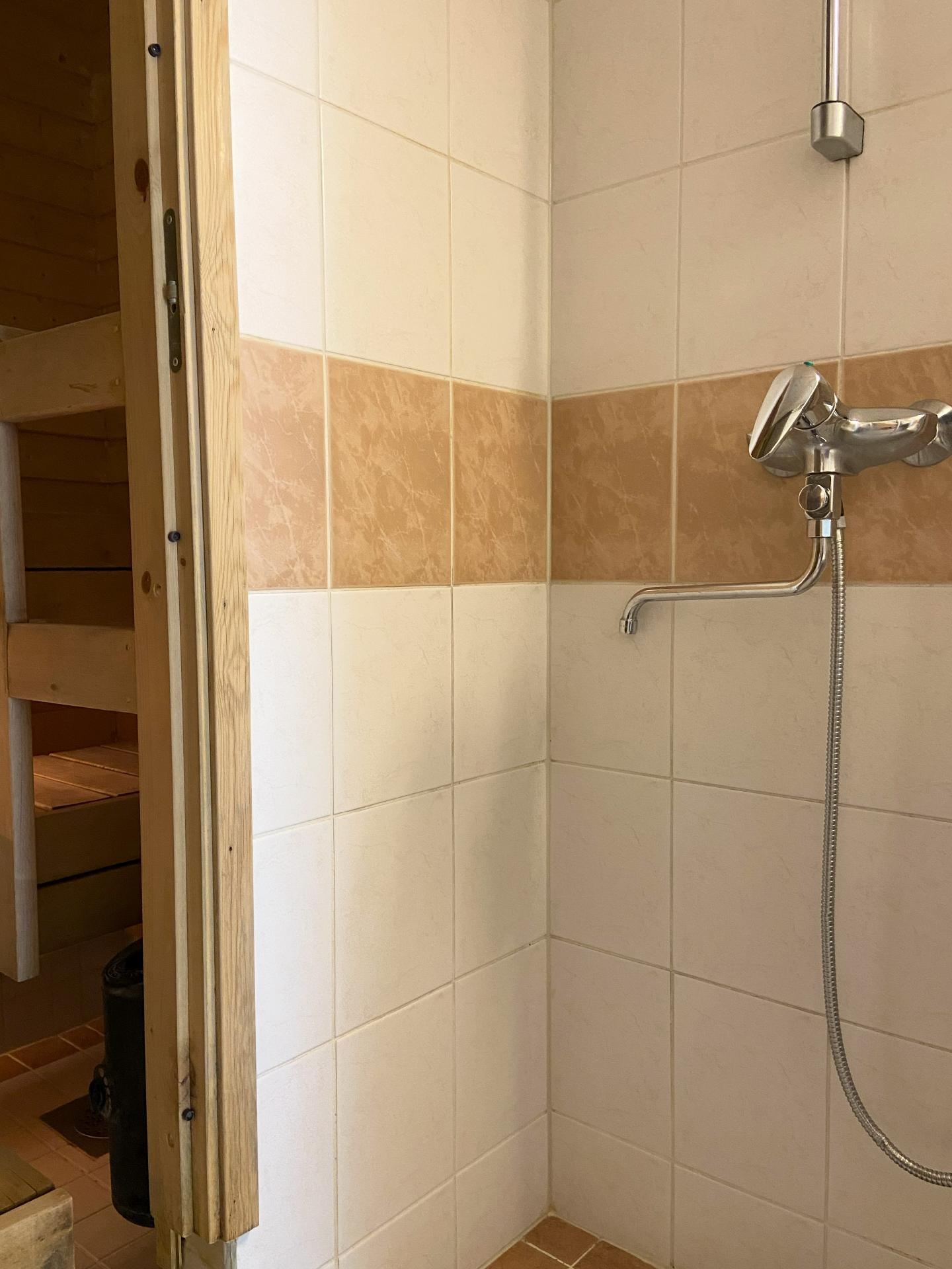 Keskikatu 14, Keskusta, Kouvola