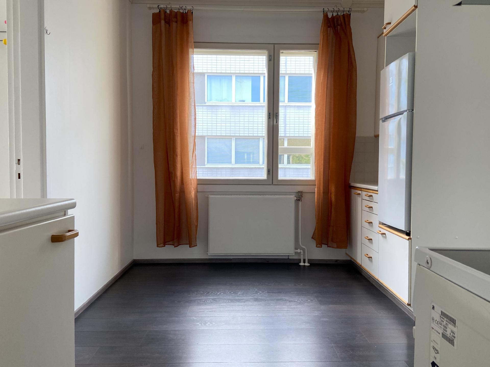 Keskikatu 14, Keskusta, Kouvola