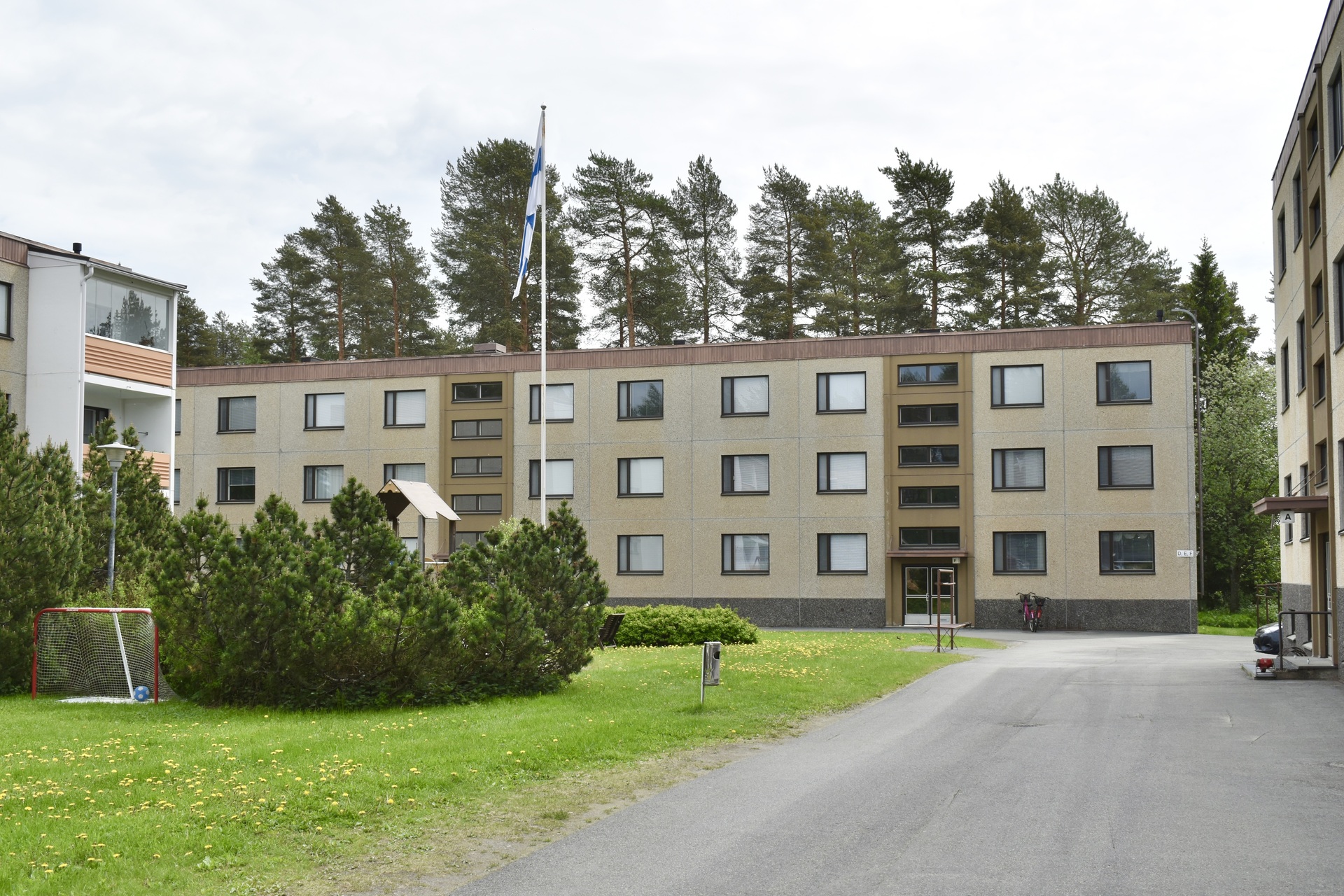 Kanervatie 1, Lehtikangas, Kajaani