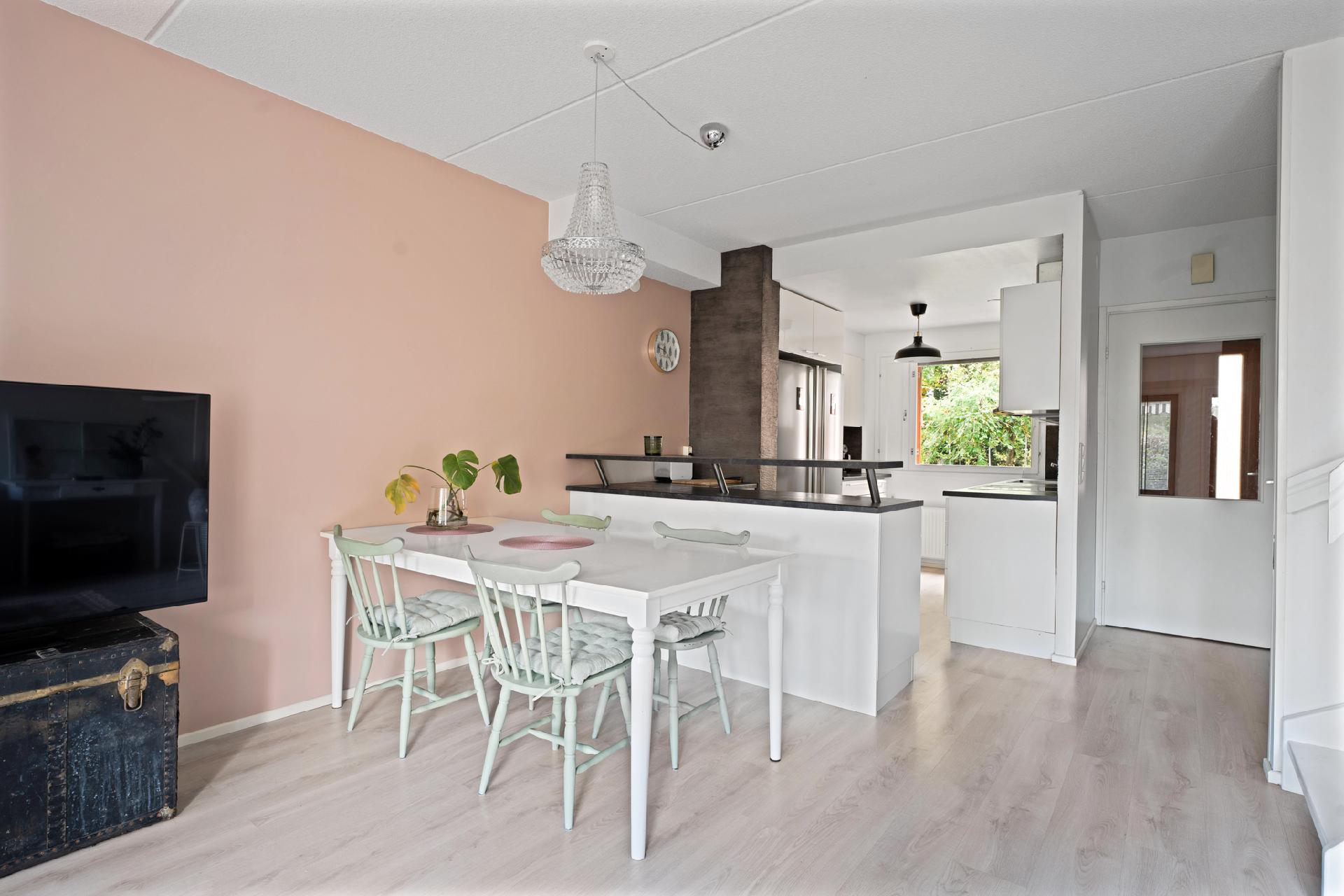 Nuolikuja 24, Mäyrävuori, Kangasala