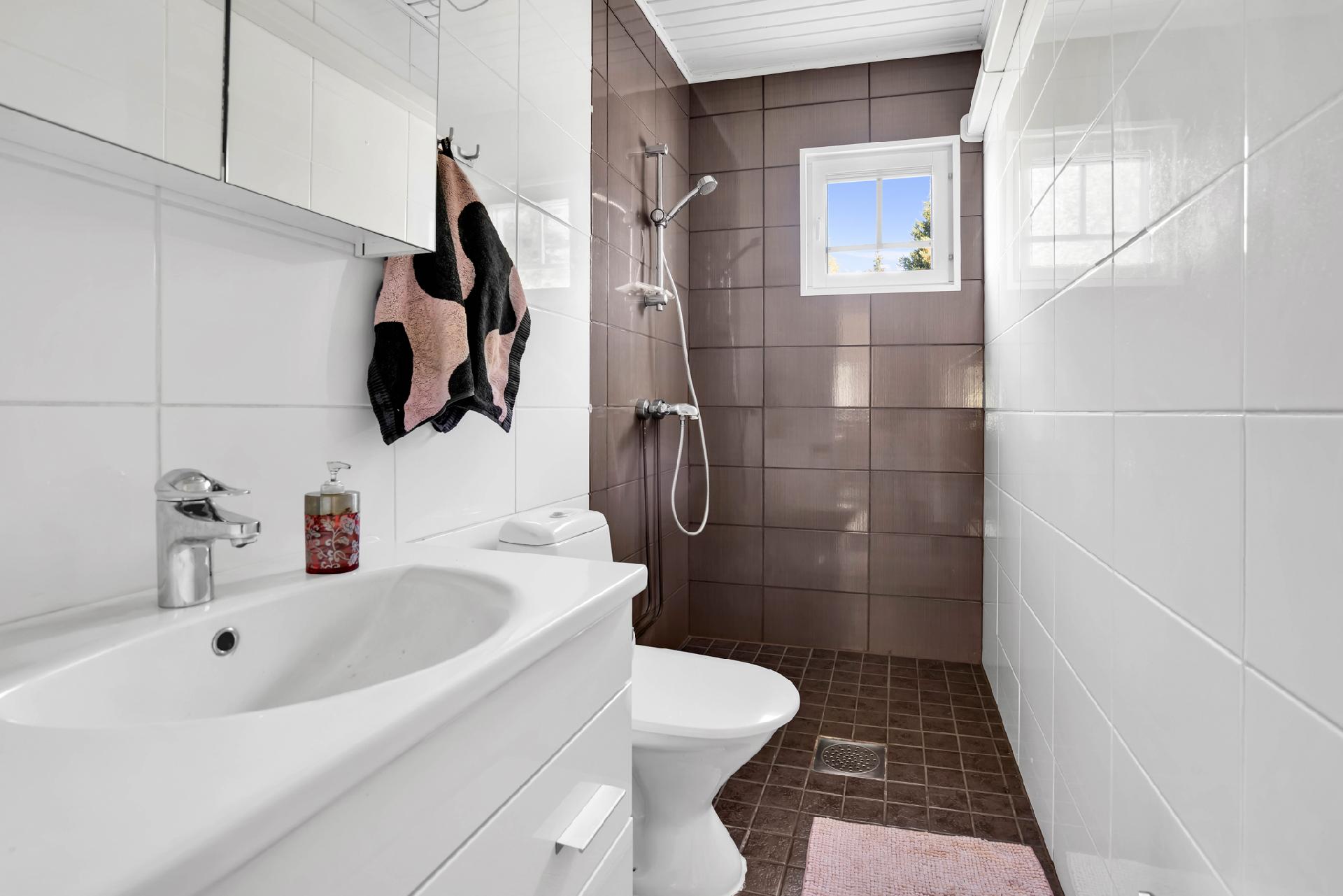 Hammaslammentie 7, Kunnasniemi, Kontiolahti