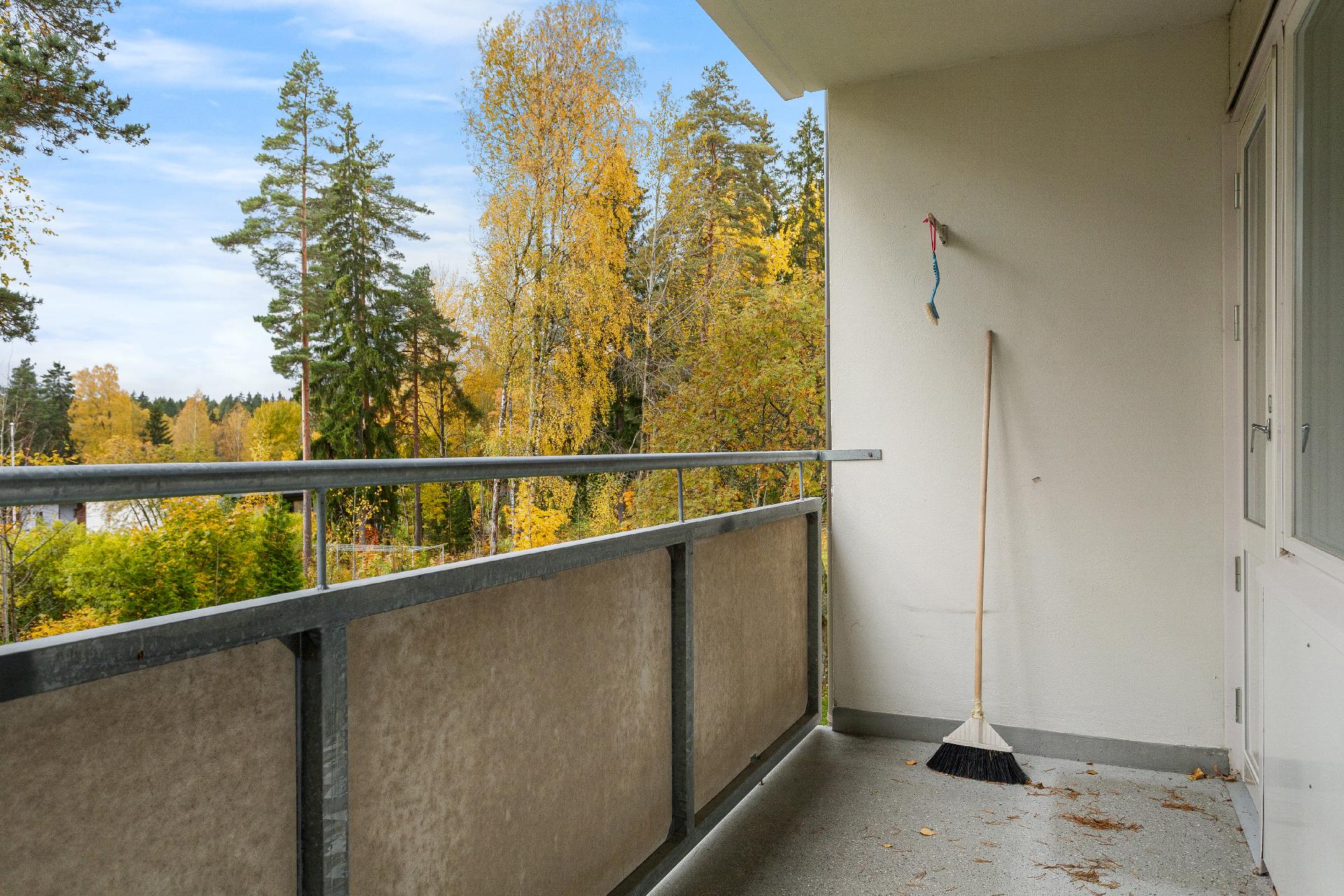 Petäjätie 4, Pikku-Palomäki, Kouvola