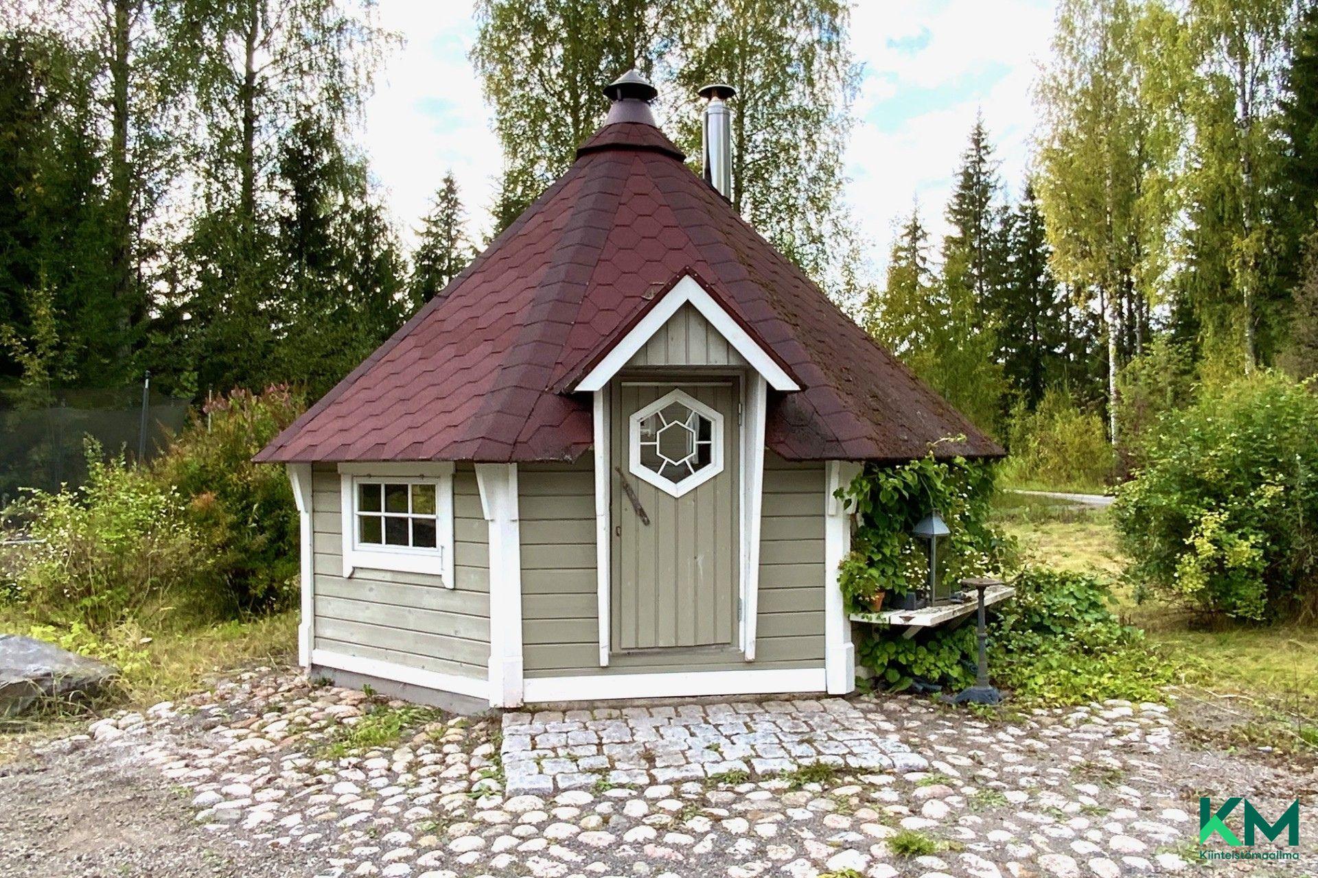 Oksatie 4, Korkeakoski, Juupajoki