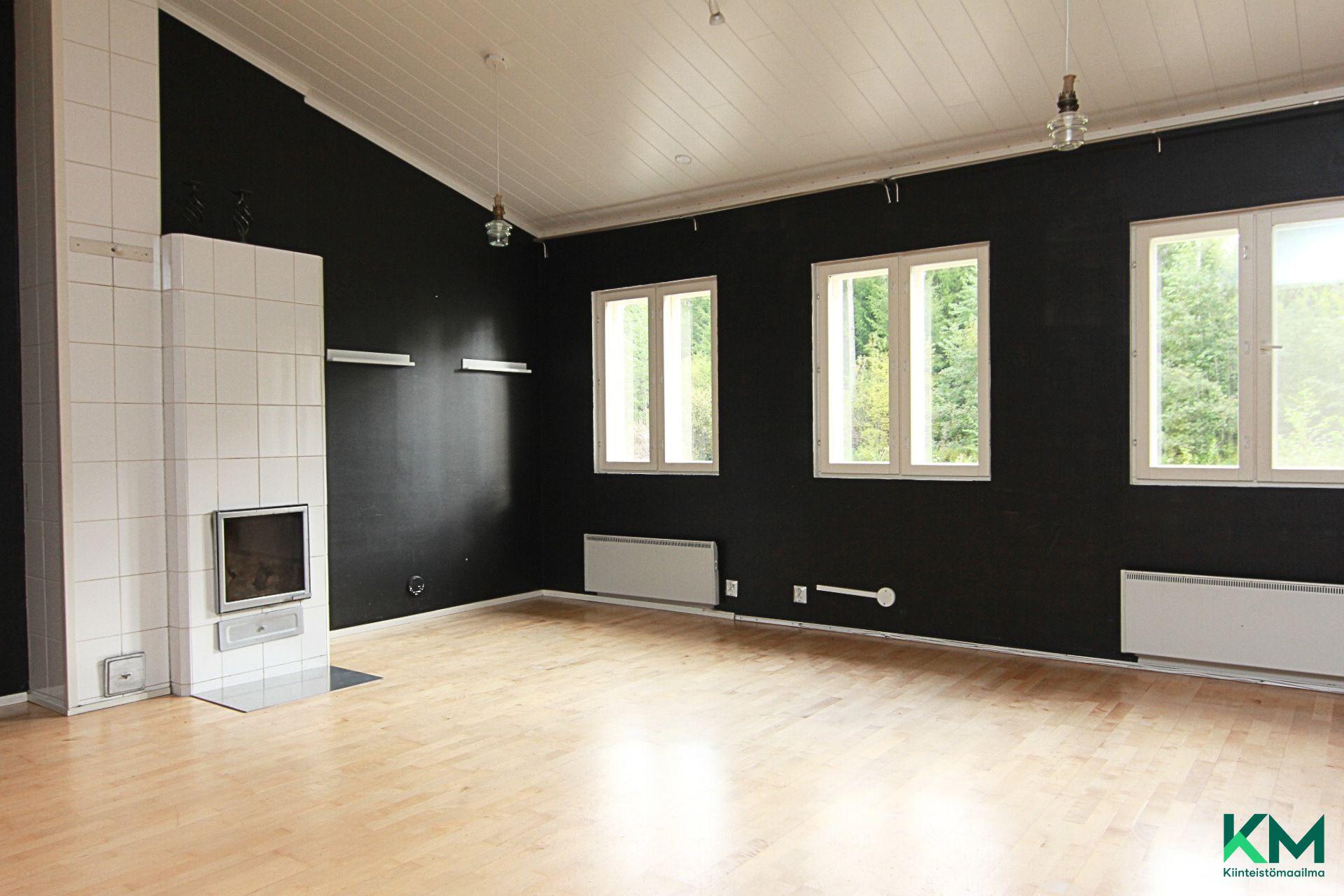 Oksatie 4, Korkeakoski, Juupajoki