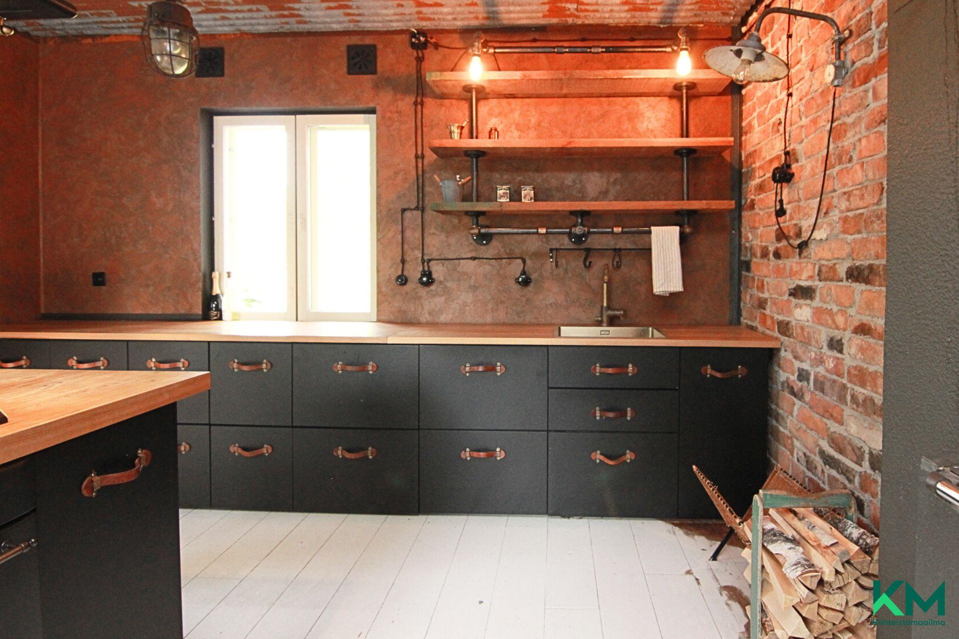 Oksatie 4, Korkeakoski, Juupajoki