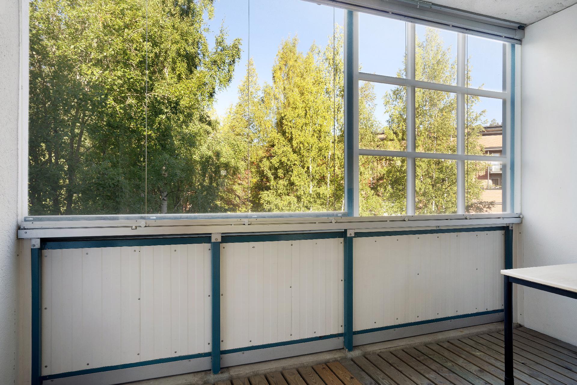 Puustellintie 4, Malminkartano, Helsinki