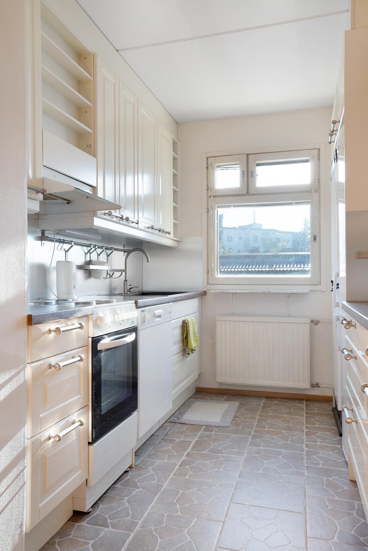 Puustellintie 4, Malminkartano, Helsinki