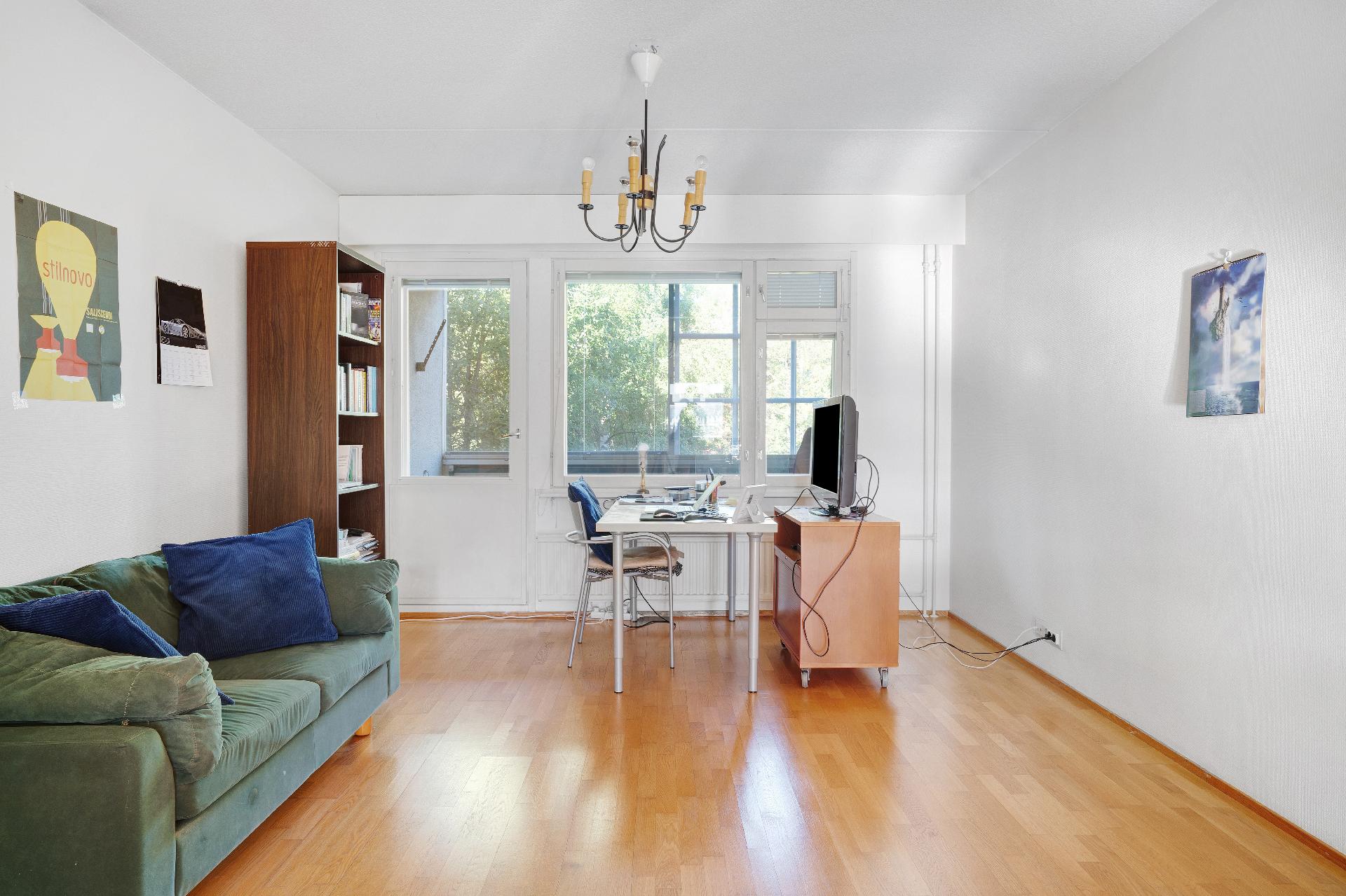 Puustellintie 4, Malminkartano, Helsinki