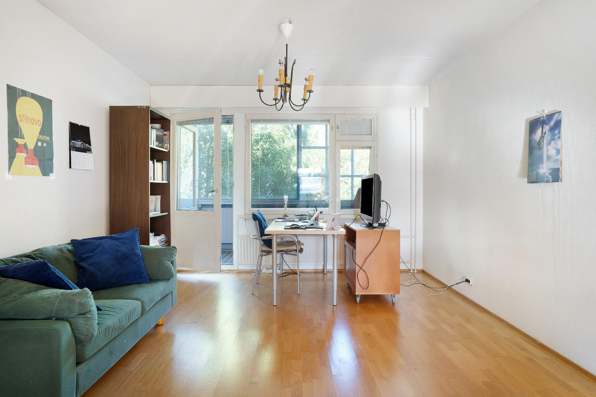 Puustellintie 4, Malminkartano, Helsinki