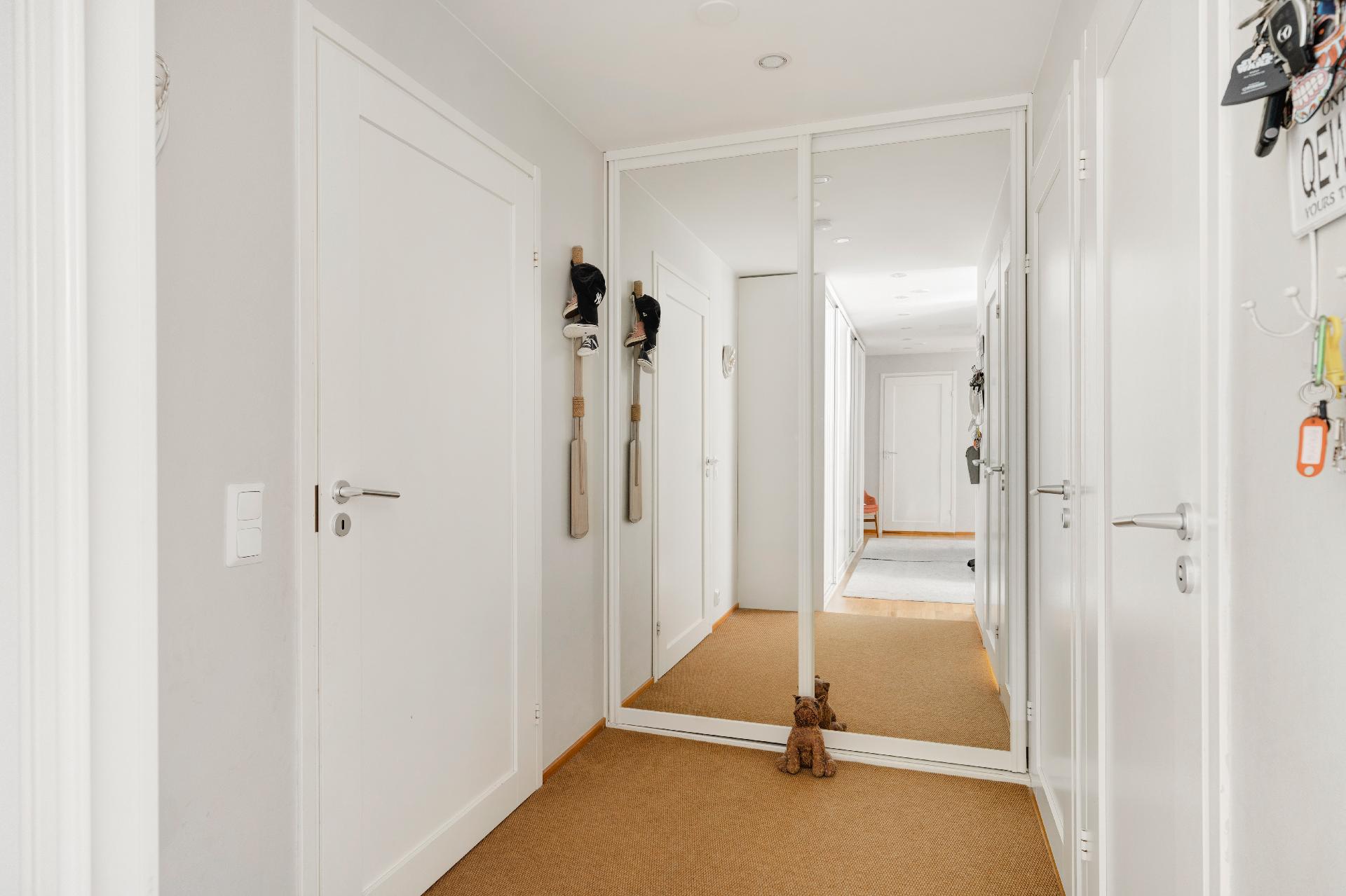 Maustetehtaankatu 9, Aurinkolahti, Helsinki